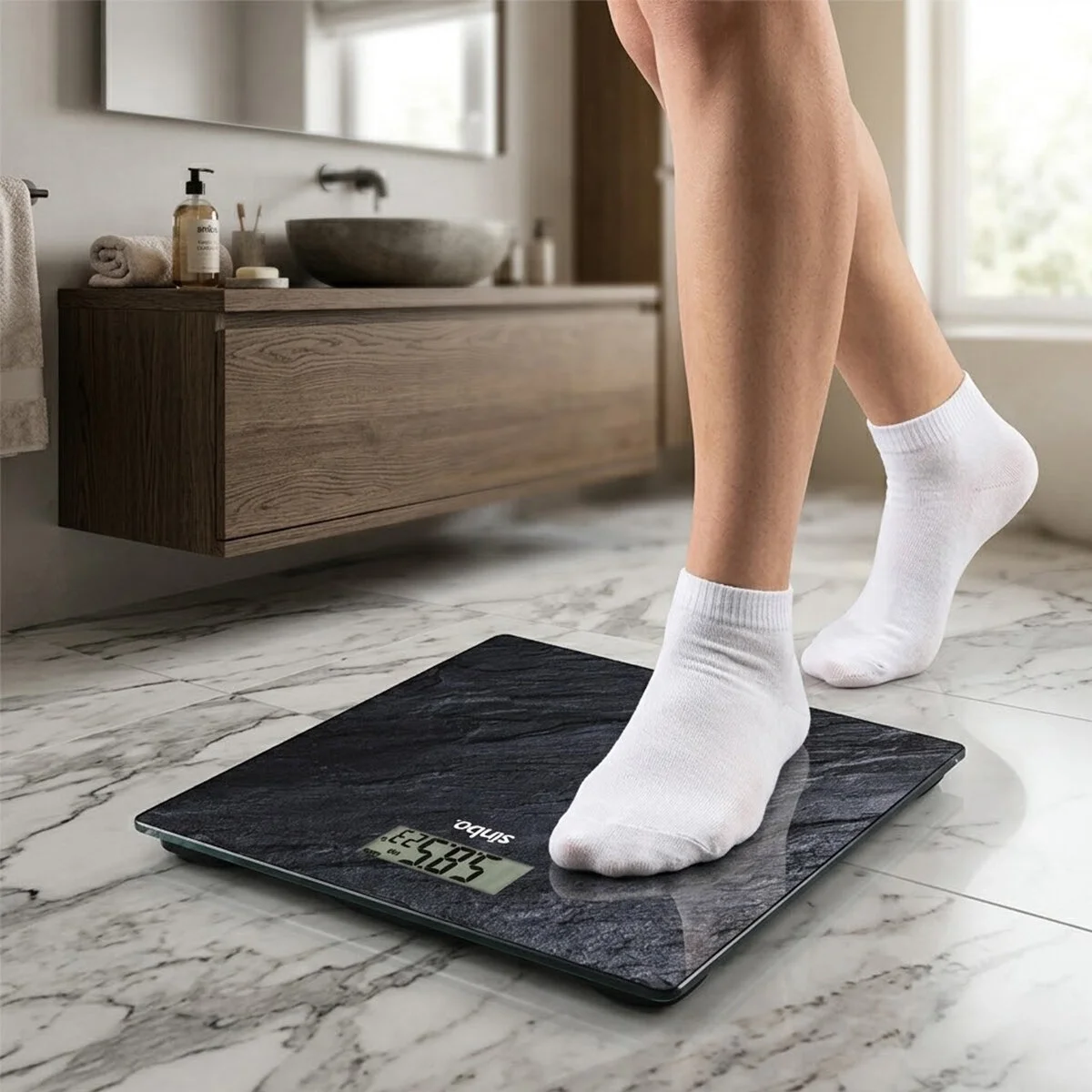 Dijital - Pilli  Cam Banyo Baskülü  Lcd Ekran - Sıcaklık Göstergeli   180kg/50gr   26x26cm  Sinbo Sbs-4450 Bx40 Fiyatı, Yorumları ve Özellikleri