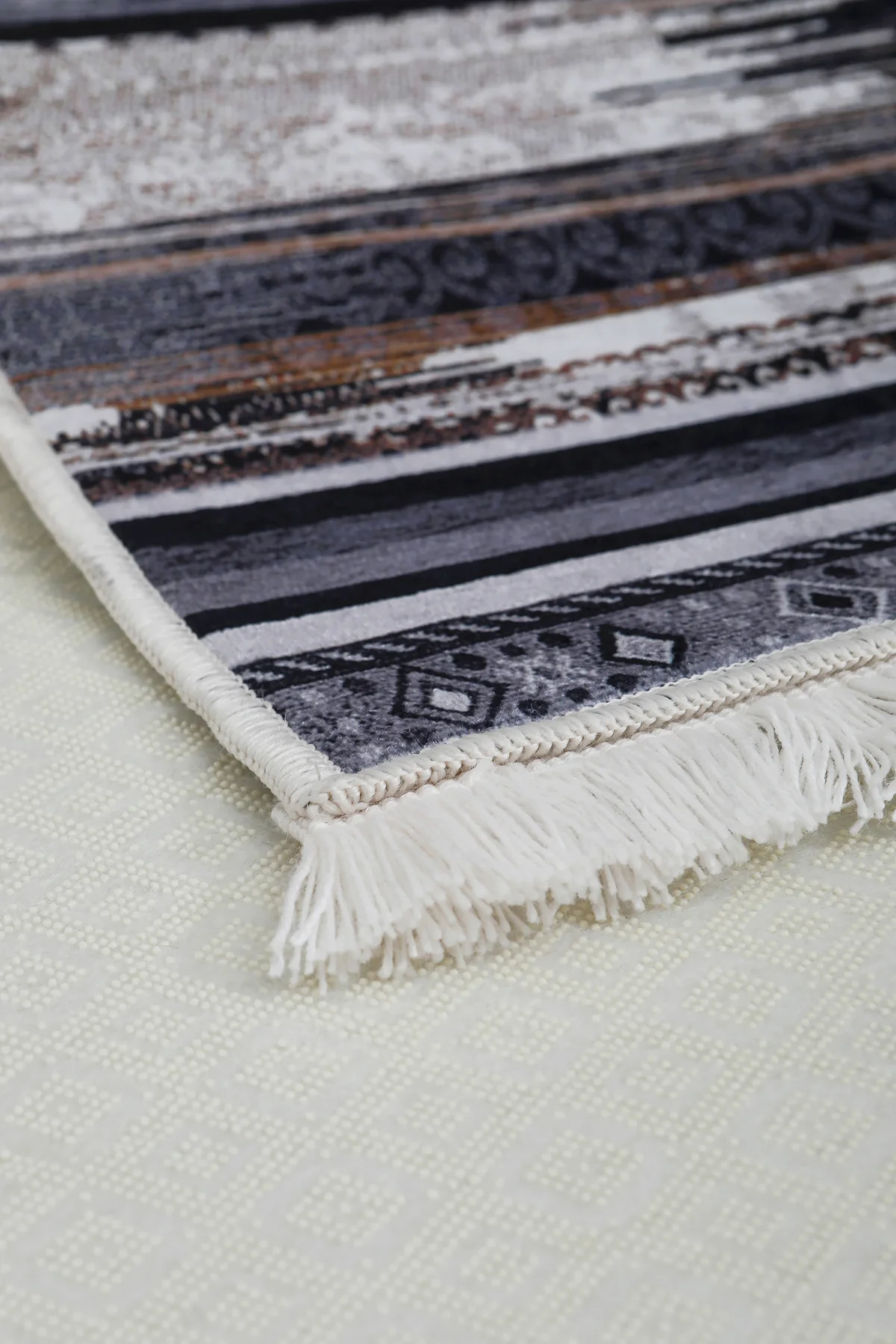 DİJİTAL Saçaklı HALI KÖLN MODEL KAHVERENGİ Silinebilir 200x650