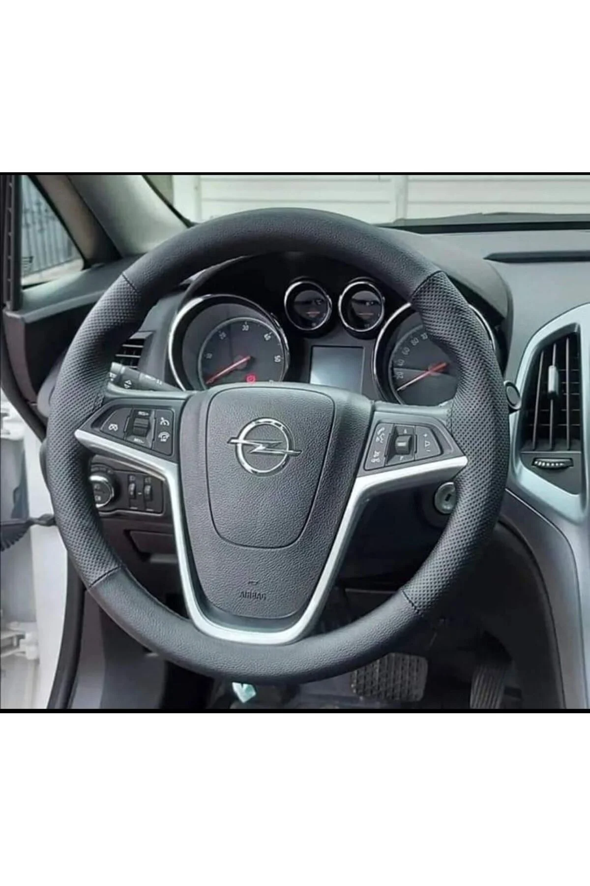 Dikişli Deri Direksiyon Kılıfı Damarlı/noktalı Ithal Deri Siyah Dikişli Opel Grubu