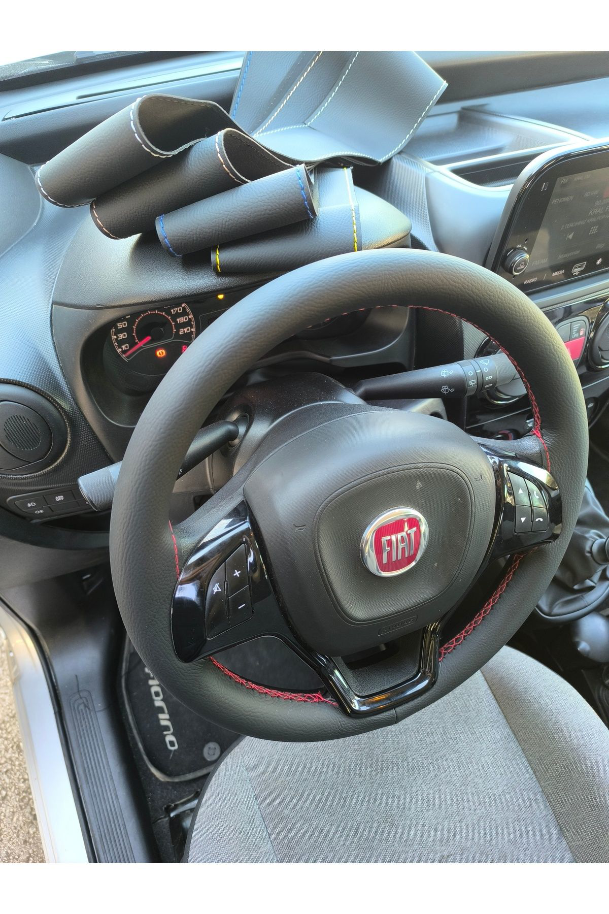 Hasbay Dikişli Direksiyon Kilifi Fiat Pratico Deri  Dikişli Direksiyon K