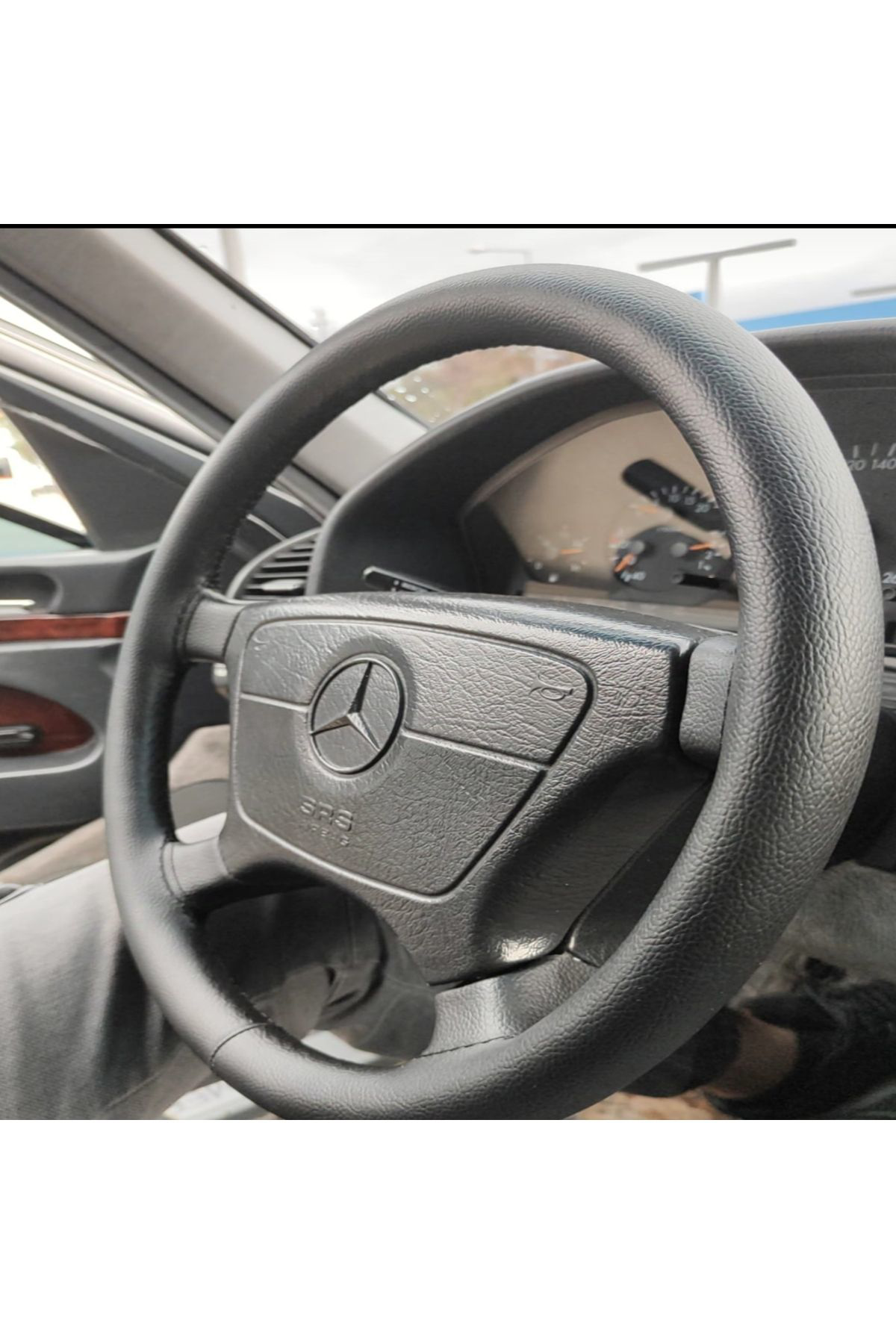 Hasbay Dikişli Direksiyon Kilifi Siyah Deri/Dikişli 94 Mercedes E200 İçi