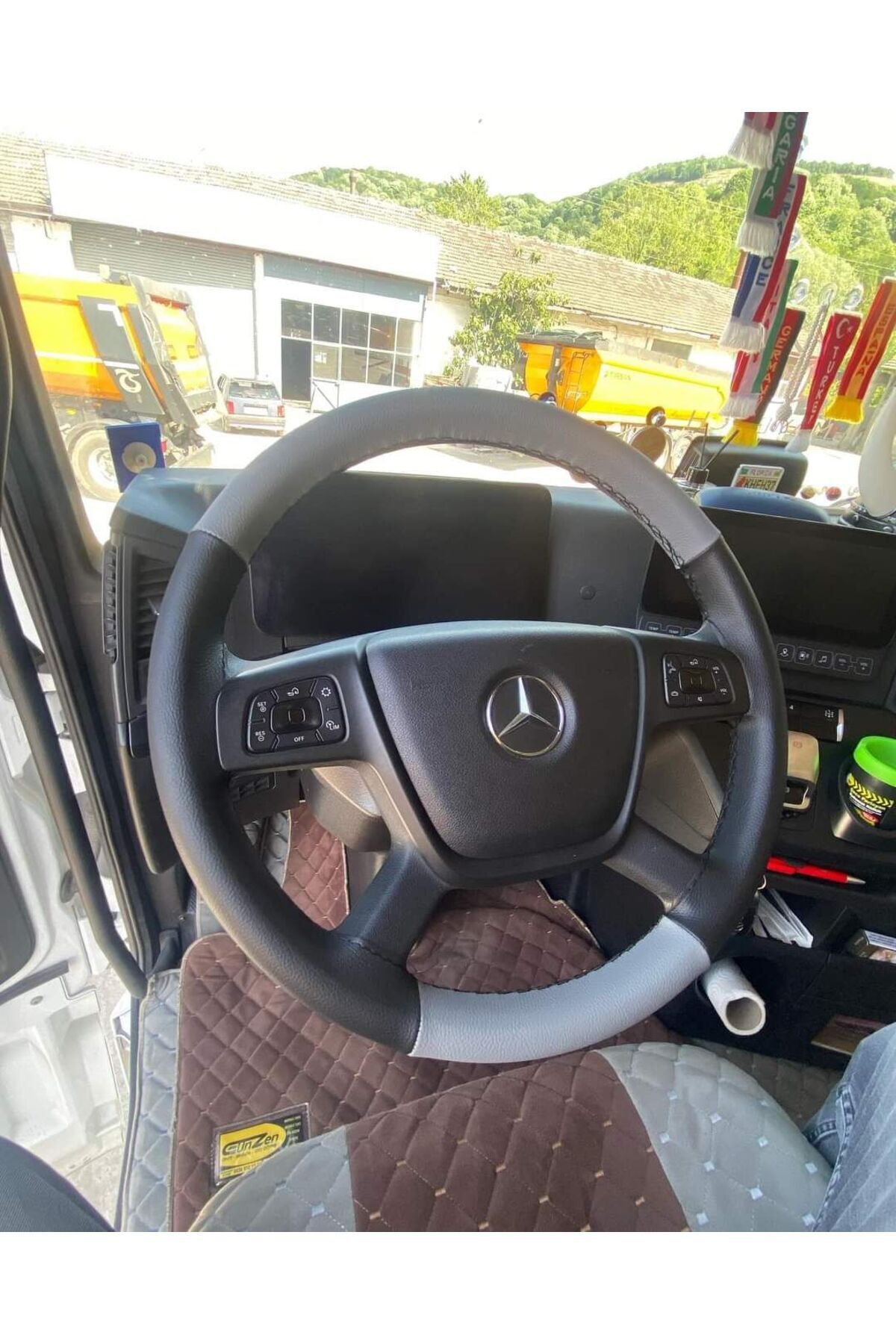 Hasbay Dikişli Direksiyon Kilifi Siyah/Gri Deri Siyah Dikişli Mercedes K