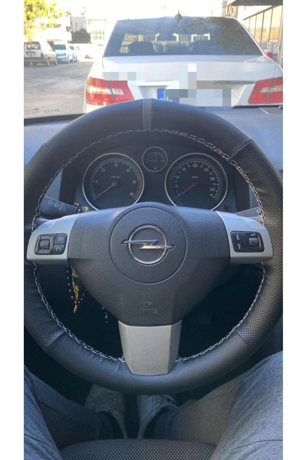 Dikişli Direksiyon Kilifi Siyah/Deri Gri Yüzük Gri Dikişli Opel H Kasa İçin Uyumlu
