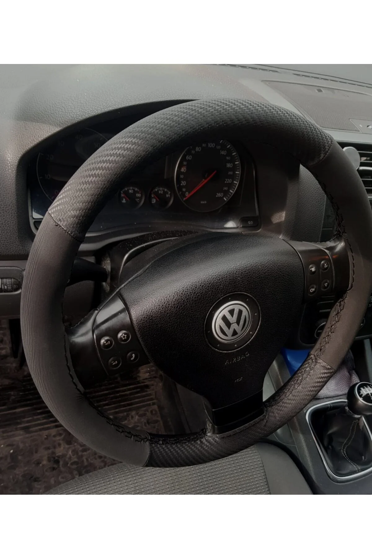 DİKİŞLİ DİREKSİYON KILIFI KARBON NUBUK DERİ SİYAH DİKİŞLİ VW GOLF PASSAT FOTODAKİ DİREKSİYON DİKİŞLİ DİREKSİYON KILIFI KARBON NUBUK DERİ SİYAH DİKİŞLİ VW GOLF PASSAT FOTODAKİ DİREKSİYON