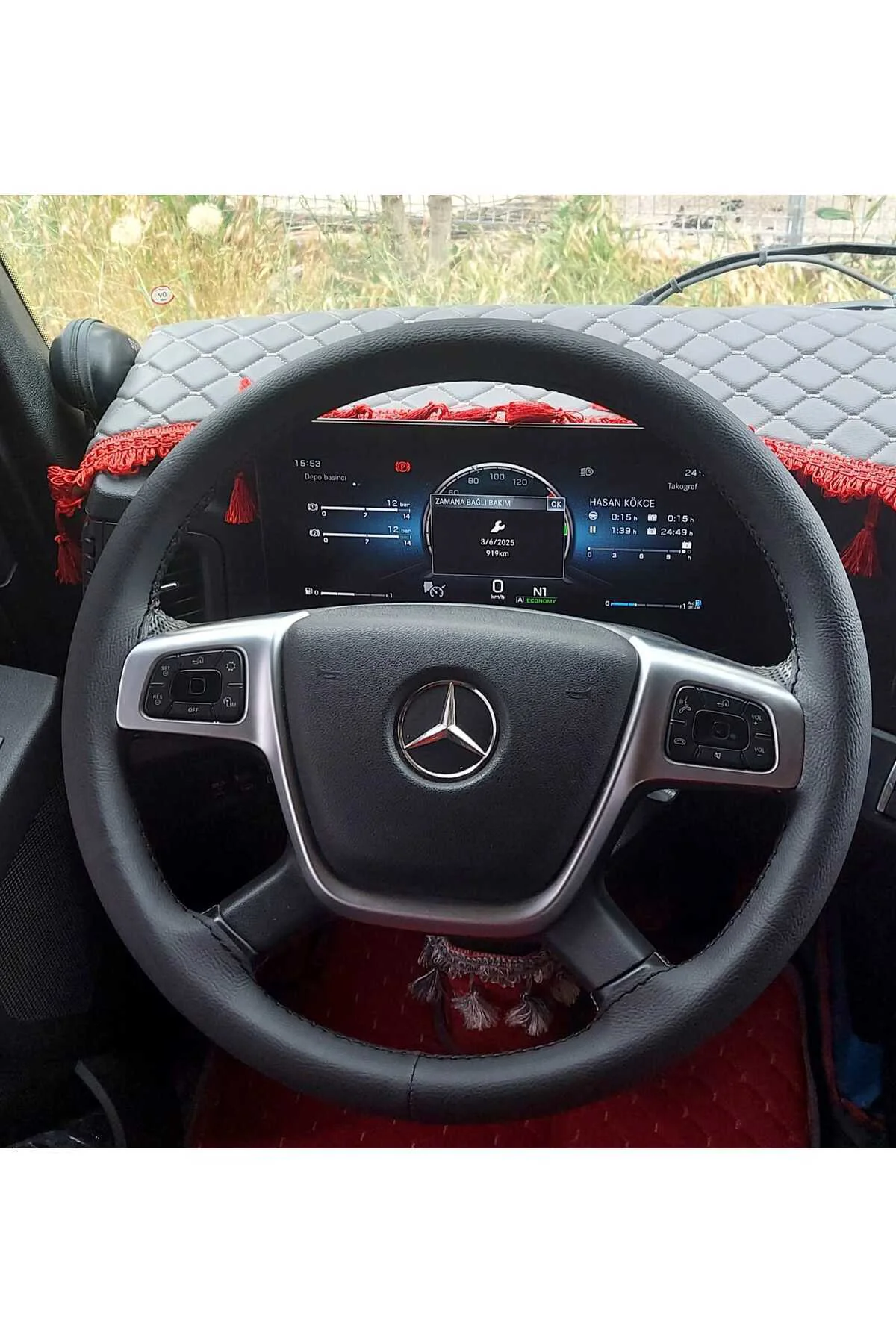 DİKİŞLİ DİREKSİYON KILIFI SİYAH DERİ/DİKİŞLİ MERCEDES ACTROS 1841