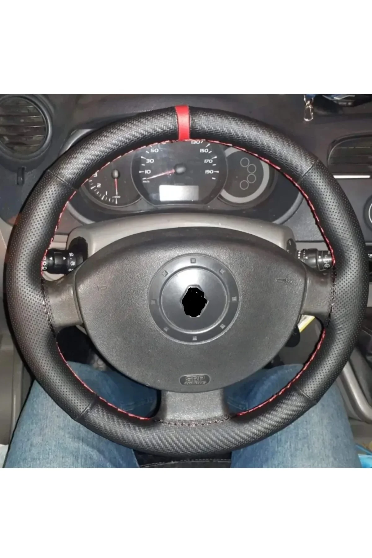 DİKİŞLİ DİREKSİYON KILIFI NOKTALI DERİ KARBON DERİ KIRMIZI YÜZÜK KIRMIZI DİKİŞLİ RENAULT MEGANE2