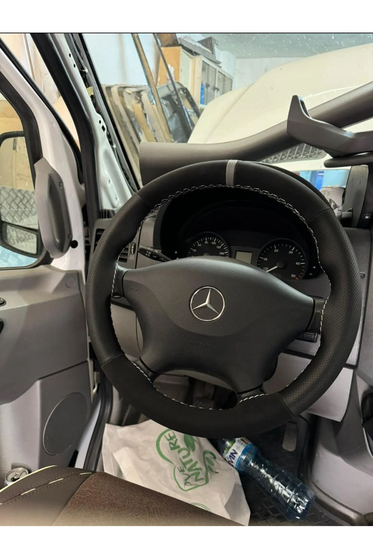 DİKİŞLİ DİREKSİYON KILIFI NOKTALI/NUBUK GRİ YÜZÜK DİKİŞLİ MERCEDE