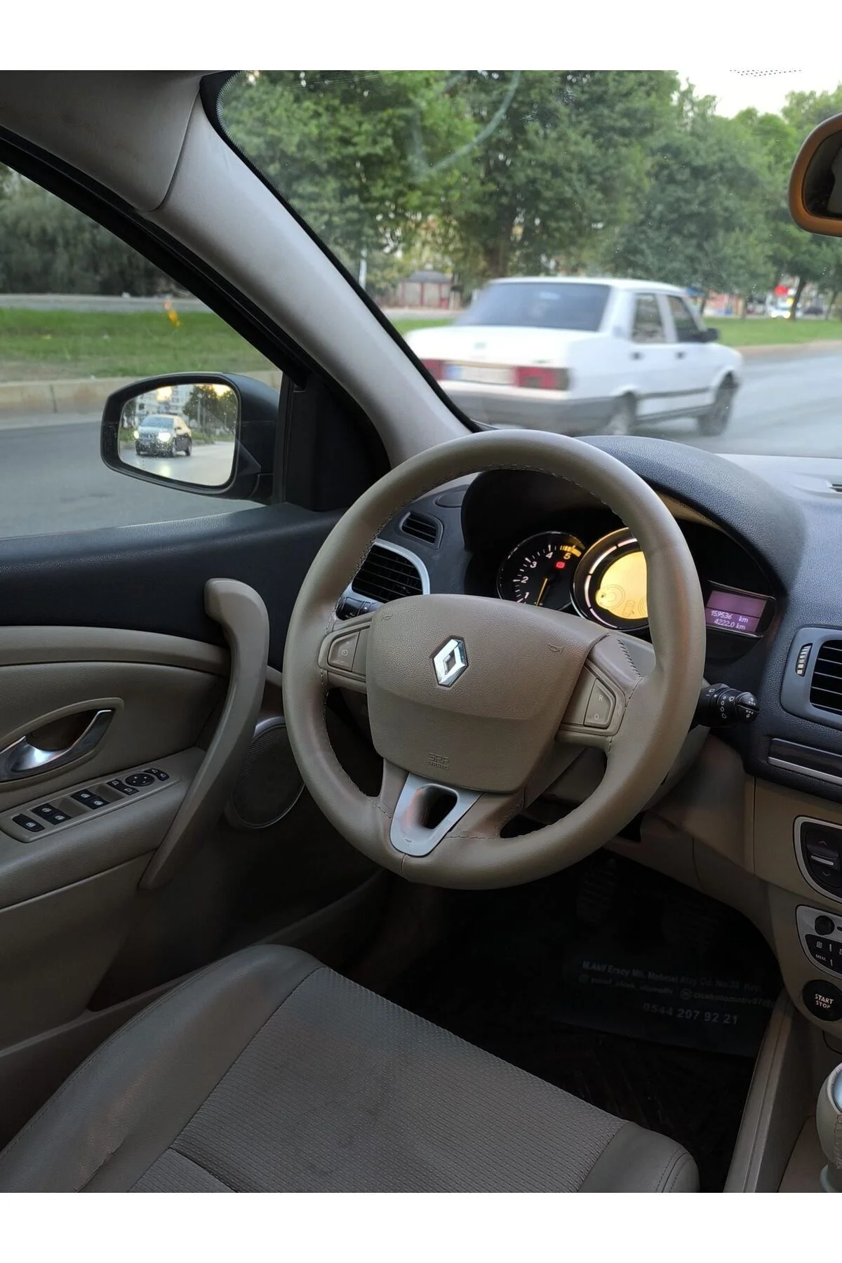 Dikişli Direksiyon Kılıfı Fluence Megane 2 Için Gri Dikişli
