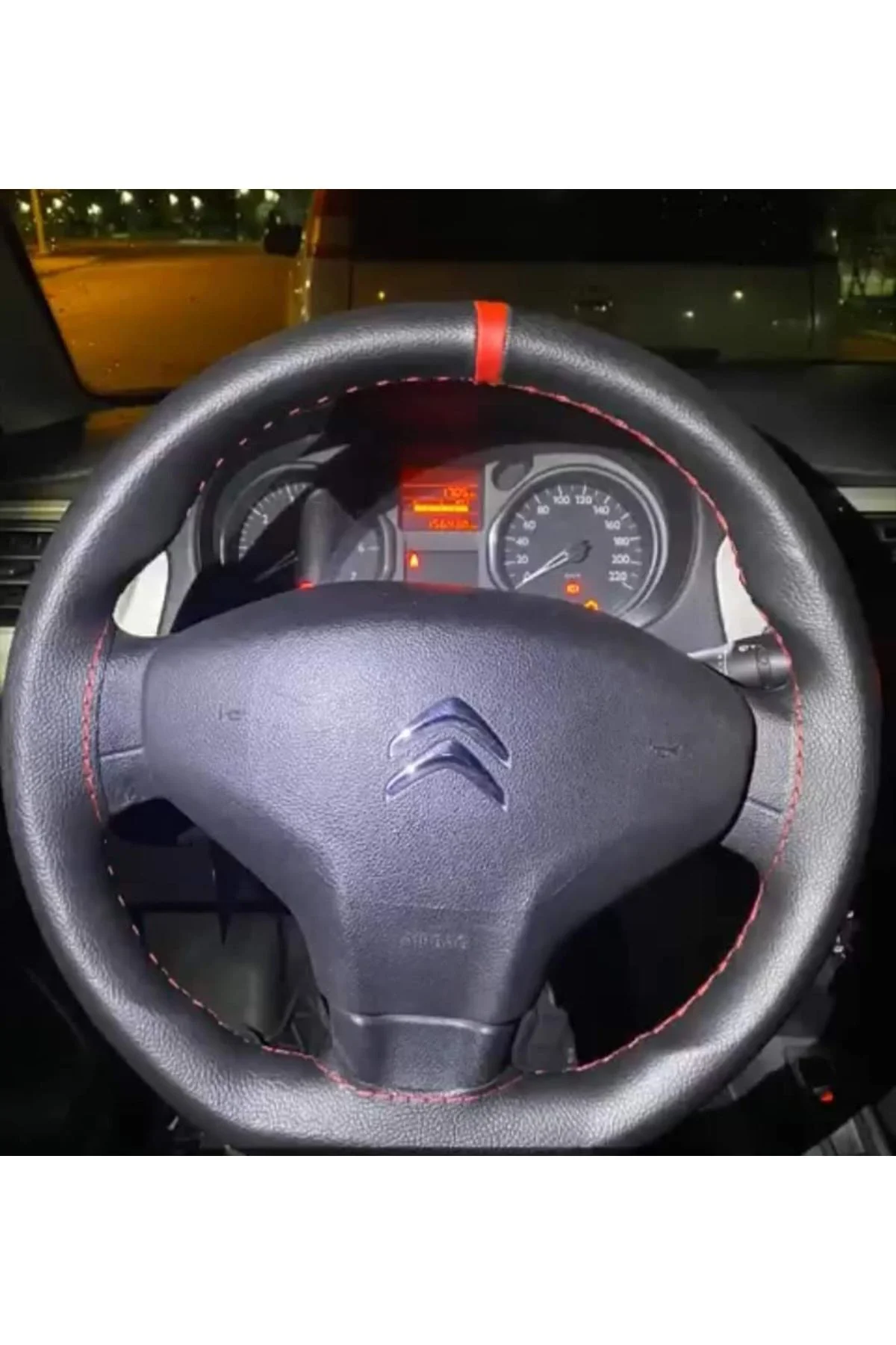 DİKİŞLİ DİREKSİYON KILIFI DAMARLI SİYAH DERİ KIRMIZI YÜZÜK KIRMIZI DİKİŞLİ CITROEN ELYSEE İÇİN