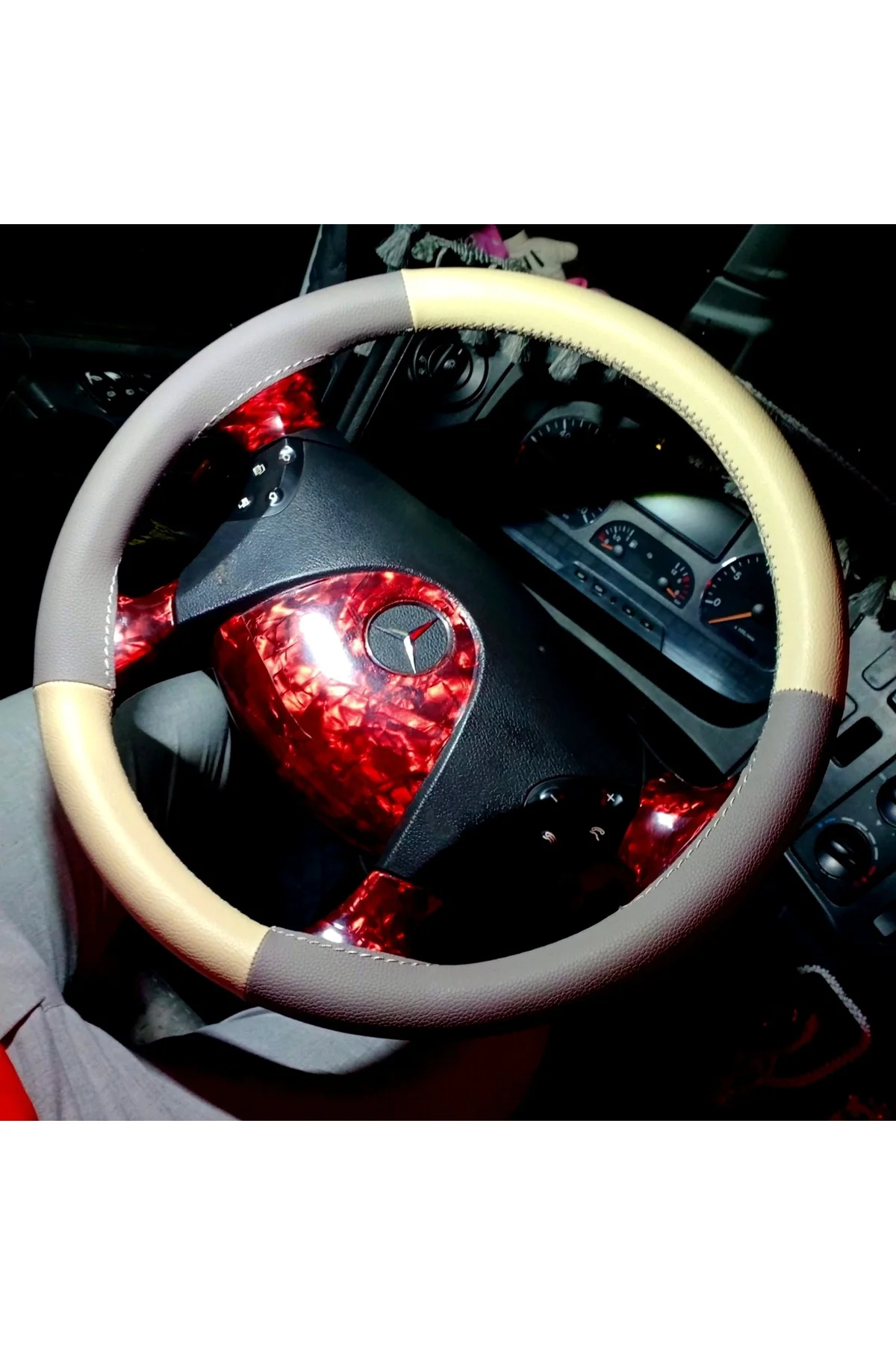 DİKİŞLİ DİREKSİYON KILIFI BEJ - GRİ - GRİ DİKİŞLİ MERCEDES TIR KAMYON