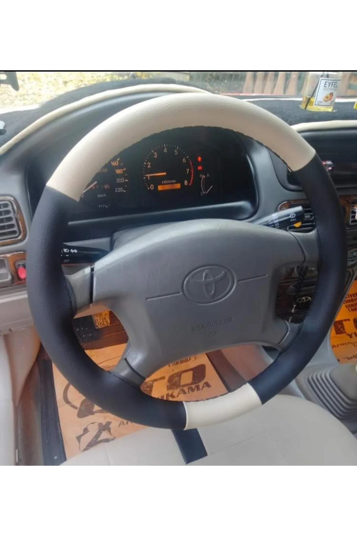 Dikişli Direksiyon Kılıfı Bej/siyah Deri Siyah Dikişli Toyota Cor