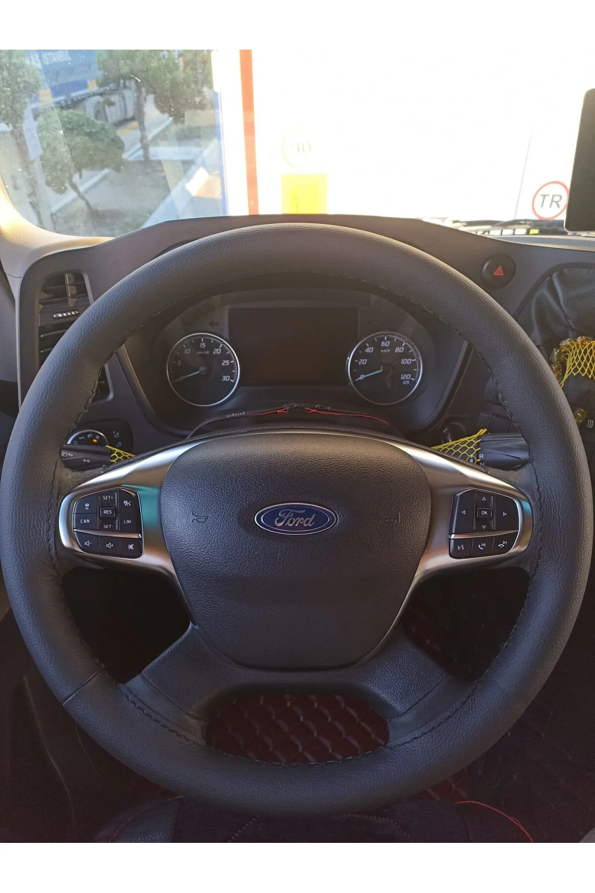 DİKİŞLİ DİREKSİYON KILIFI SİYAH SİYAH DİKİŞLİ F.OR.D FMAX F MAX İ