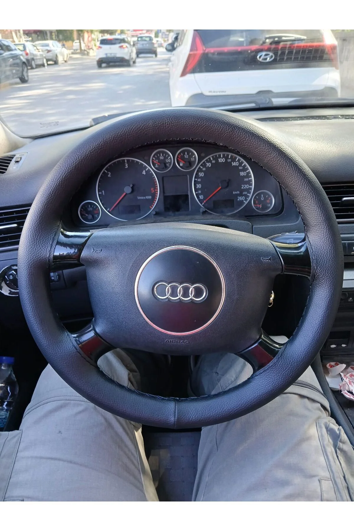 Dikişli Direksiyon Kılıfı Damarlı Siyah Deri Siyah Dikişli Audi A6 İçin