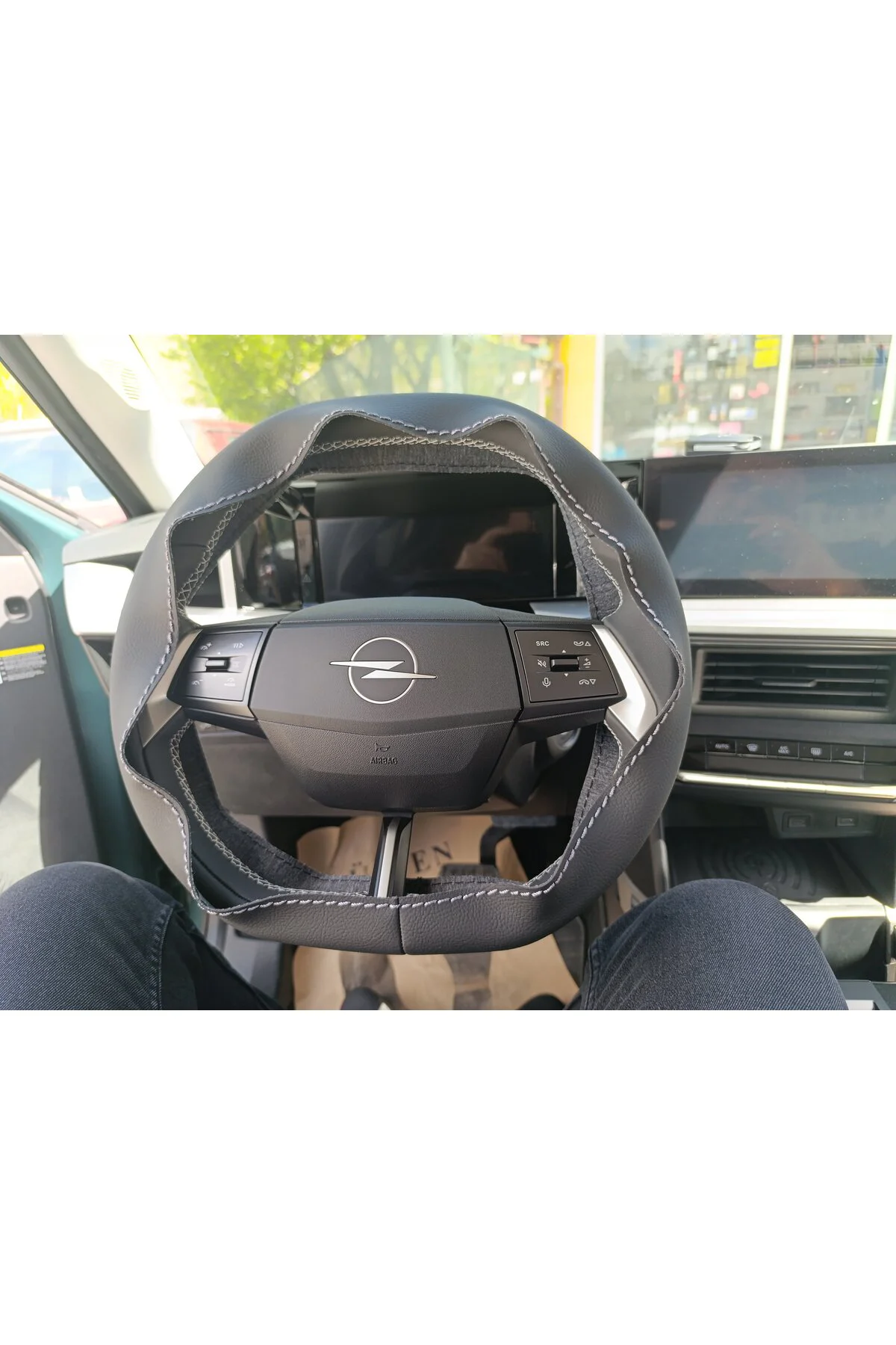 DİKİŞLİ DİREKSİYON KILIFI SİYAH DERİ GRİ DİKİŞLİ OPEL FRONTERA VE OPEL BU DİREKSİYONLARA