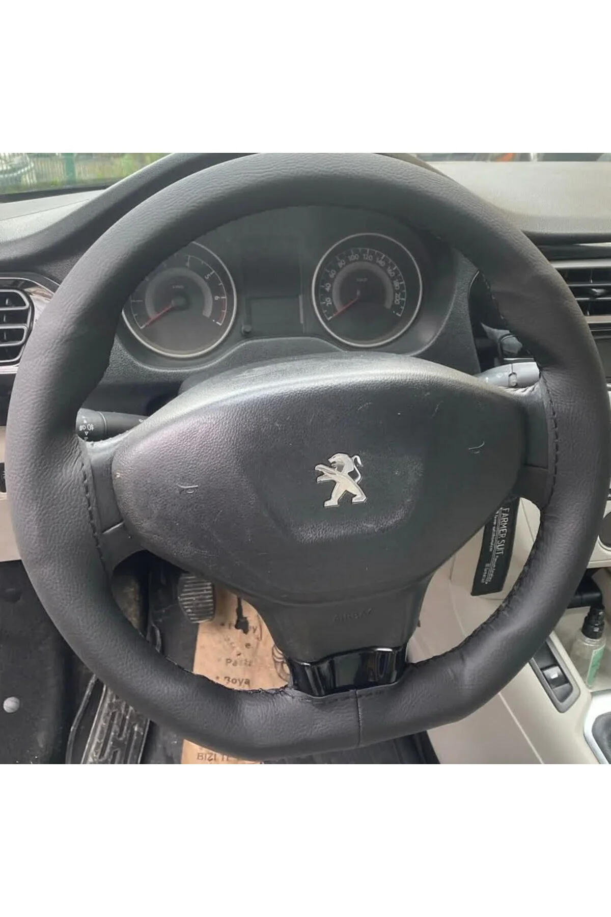 Dikişli Direksiyon Kılıfı Damarlı Siyah Deri Siyah Dikişli Peugeot 301 Ve C Elysee Için