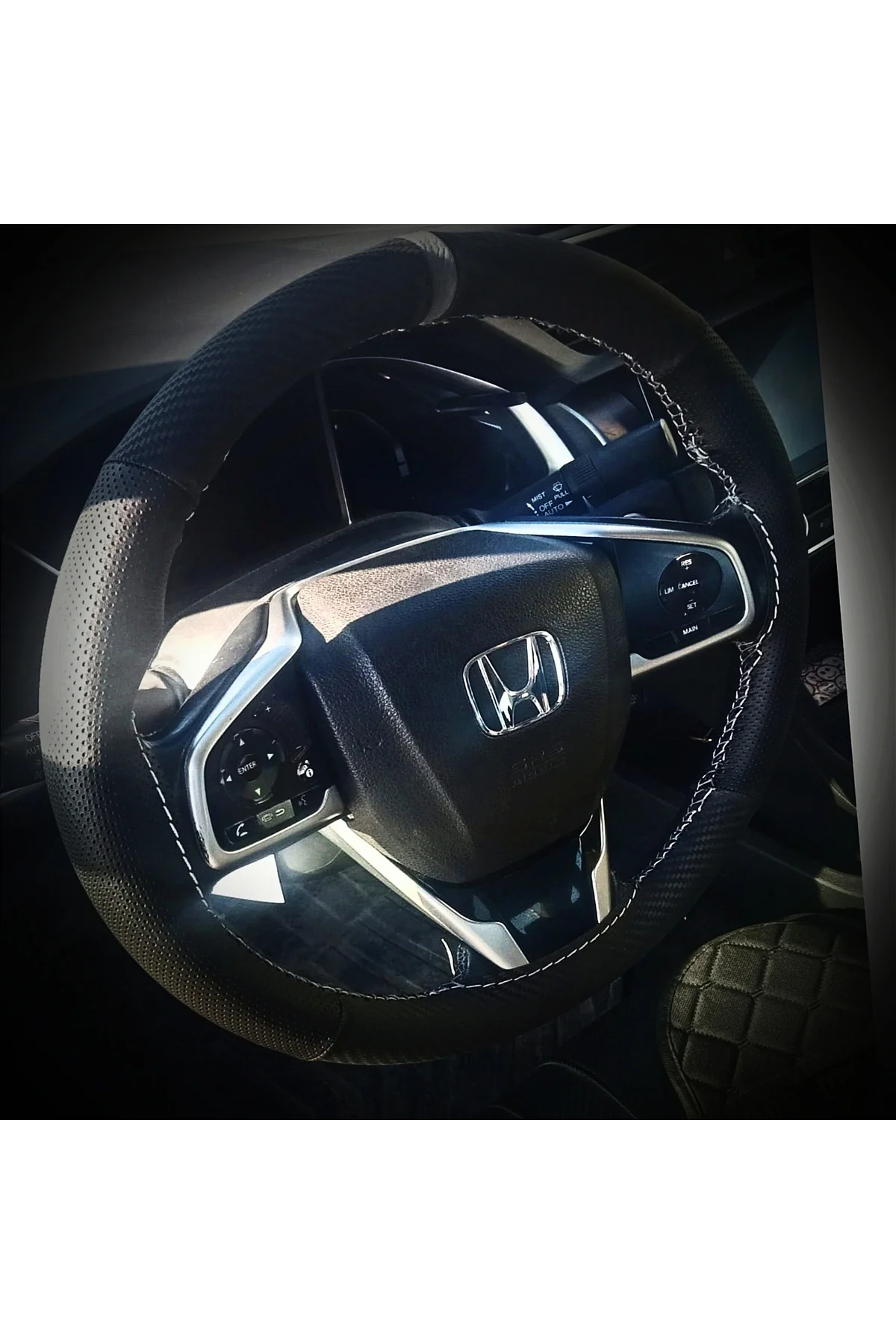 DİKİŞLİ DİREKSİYON KILIFI KARBON NOKTA GRİ YÜZÜK GRİ DİKİŞLİ HONDA İÇİN