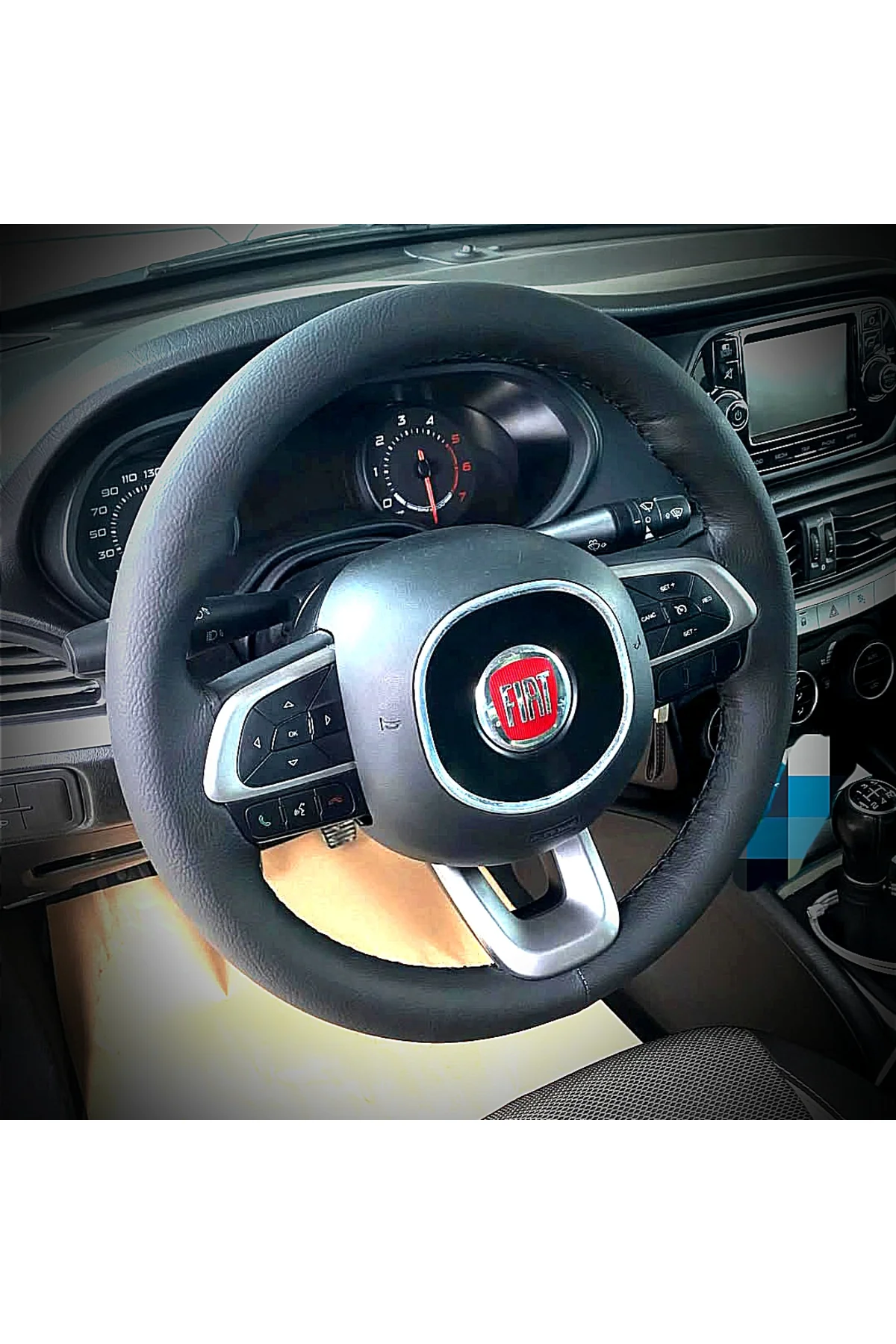 DİKİŞLİ DİREKSİYON KILIFI İTHAL SİYAH DERİ SİYAH DİKİŞLİ FIAT EGEA SEDAN İÇİN