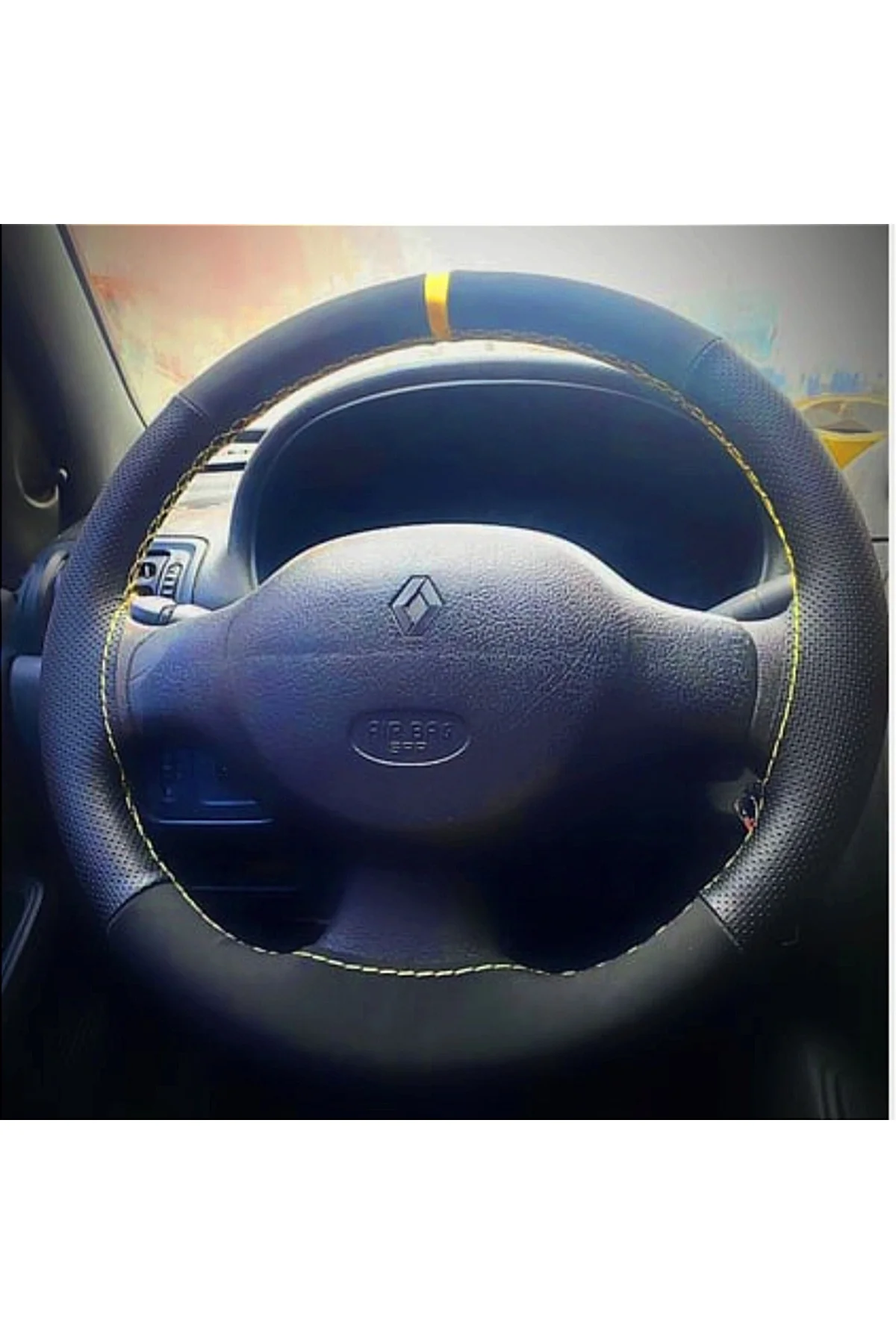 DİKİŞLİ DİREKSİYON KILIFI NUBUK NOKTALI SARI YÜZÜK/DİKİŞLİ RENAULT CLİO İÇİN