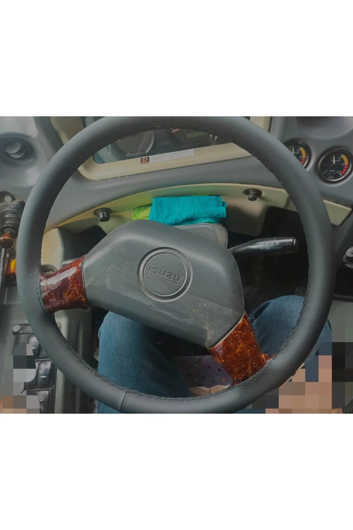 DİKİŞLİ DİREKSİYON KILIFI SİYAH DERİ SİYAH DİKİŞLİ ISUZU NOVO LUX NOVOCİTİ bu direksiyon için DİKİŞLİ DİREKSİYON KILIFI SİYAH DERİ SİYAH DİKİŞLİ ISUZU NOVO LUX NOVOCİTİ bu direksiyon için