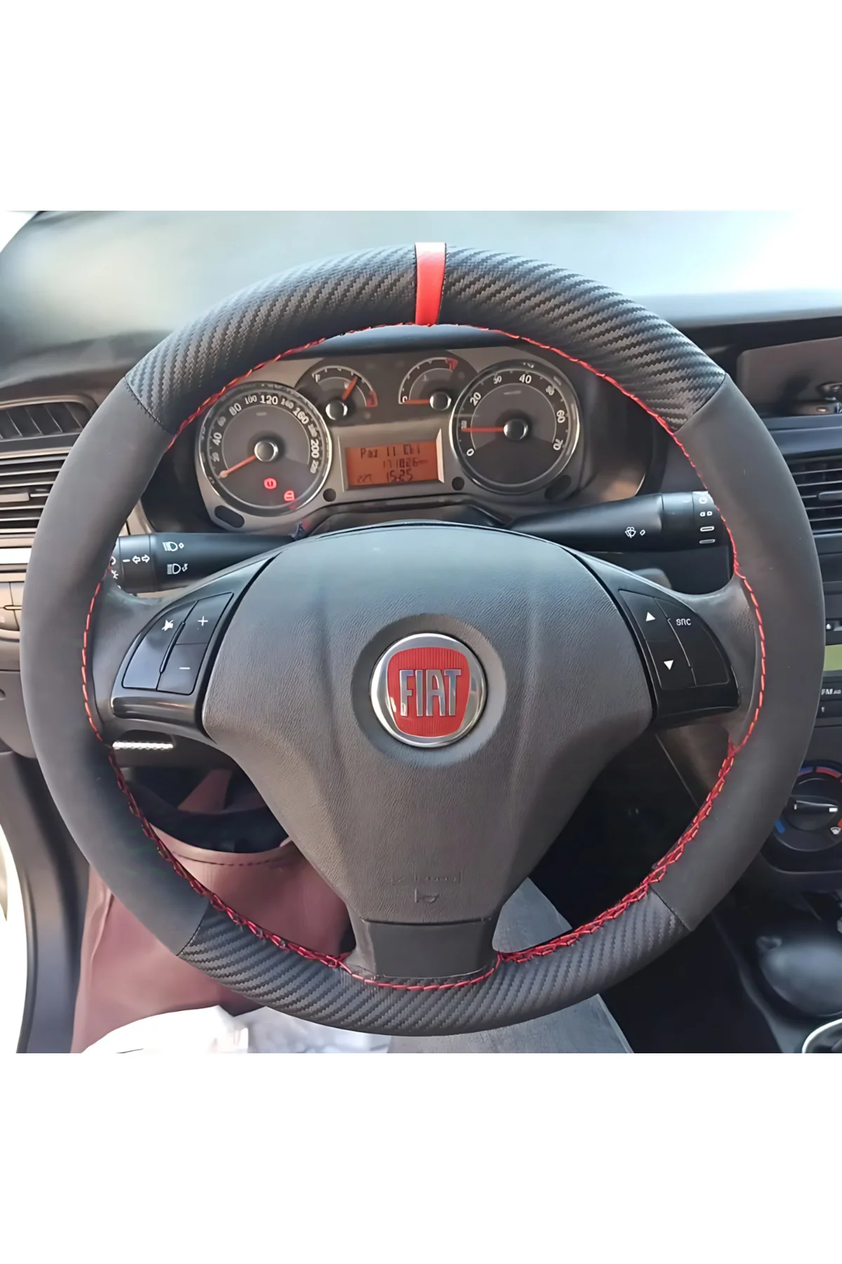DİKİŞLİ DİREKSİYON KILIFI KARBON DERİ NUBUK DERİ KIRMIZI YÜZÜK KIRMIZI DİKİŞLİ FIAT LİNEA İÇİN