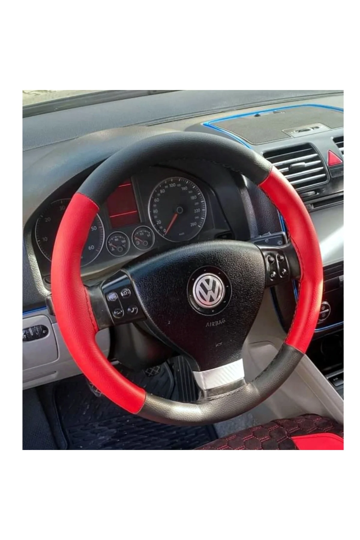 DİKİŞLİ DİREKSİYON KILIFI İTHAL SİYAH KIRMIZI DERİ SİYAH DİKİŞLİ VOLKSWAGEN GOLF İÇİN