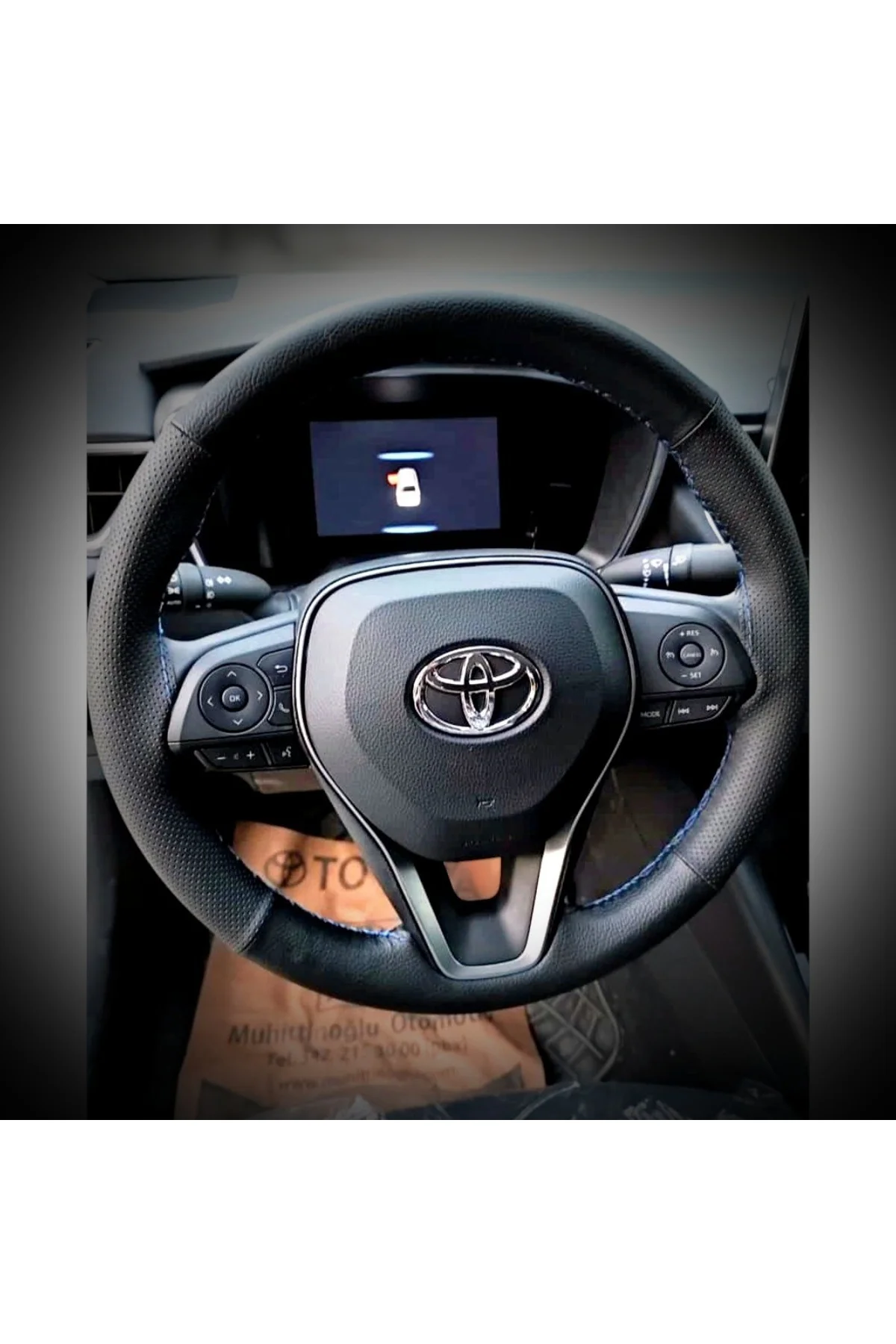 Dikişli Direksiyon Kılıfı Siyah Deri Noktalı Deri Mavi Dikişli Toyota Corolla Için