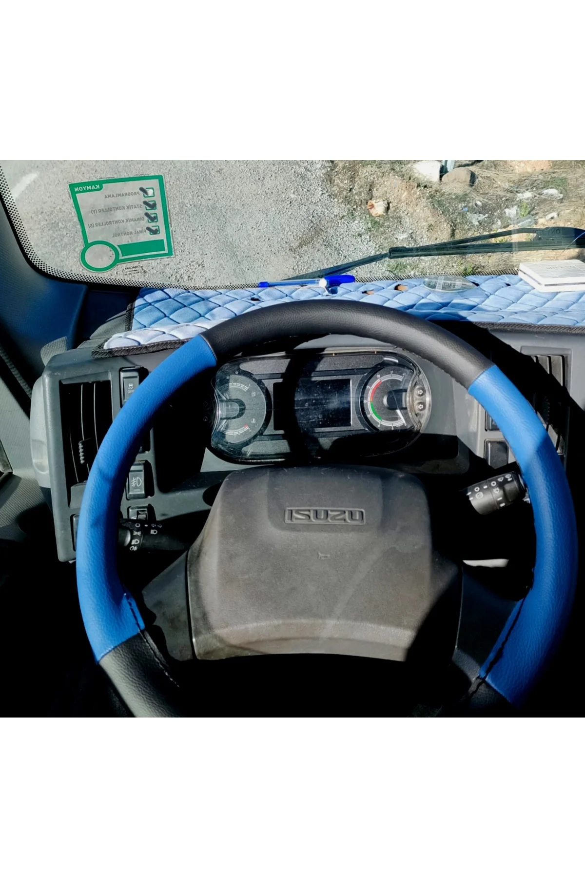 DİKİŞLİ DİREKSİYON KILIFI SİYAH DERİ MAVİ DERİ SİYAH DİKİŞLİ ISUZU NPR LONG 10 İÇİN