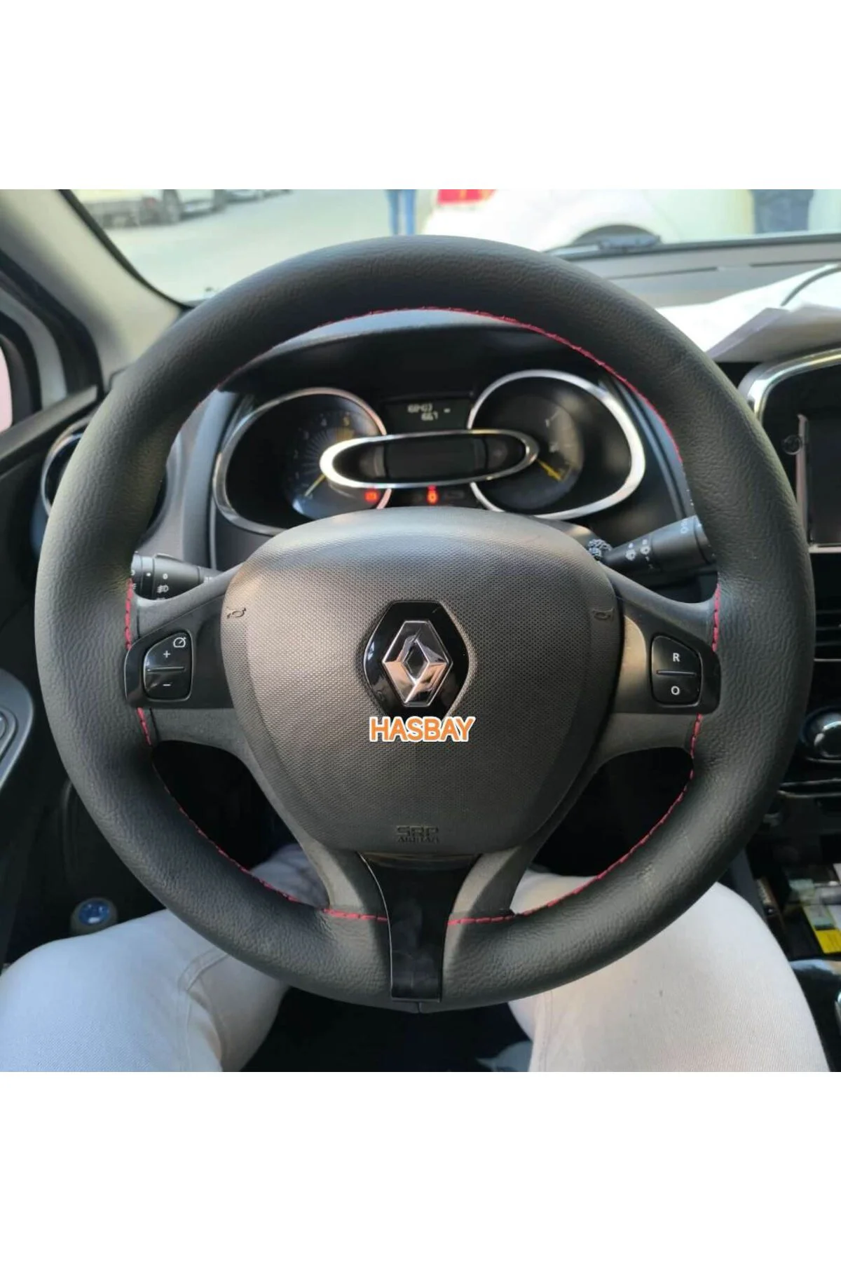 DİKİŞLİ DİREKSİYON KILIFI SİYAH DERİ KIRMIZI DİKİŞLİ RENO CLİO 4 VE MEGANE 4 İÇİN DİKİŞLİ DİREKSİYON KILIFI SİYAH DERİ KIRMIZI DİKİŞLİ RENO CLİO 4 VE MEGANE 4 İÇİN