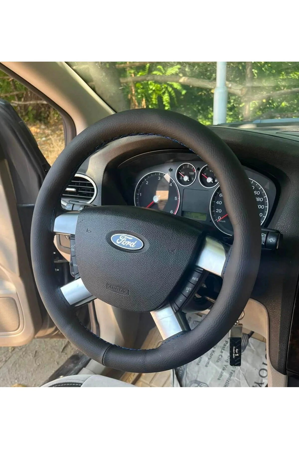 DİKİŞLİ DİREKSİYON KILIFI SİYAH DERİ MAVİ DİKİŞLİ FOR.D CONNECT FOCUS BU DİREKSİYONLARA UYGUN DİKİŞLİ DİREKSİYON KILIFI SİYAH DERİ MAVİ DİKİŞLİ FOR.D CONNECT FOCUS BU DİREKSİYONLARA UYGUN