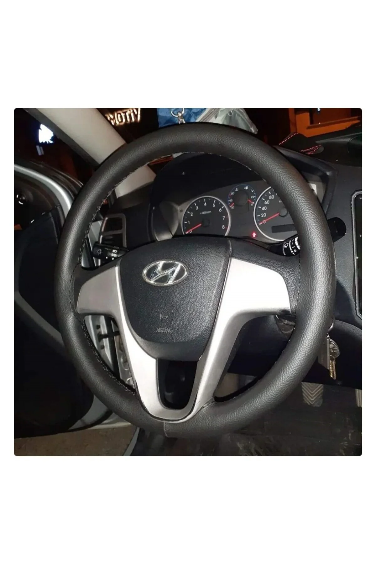 DİKİŞLİ DİREKSİYON KILIFI SİYAH DERİ/DİKİŞLİ HYUNDAİ İ20 İÇİN Fiyatı, Yorumları ve Özellikleri