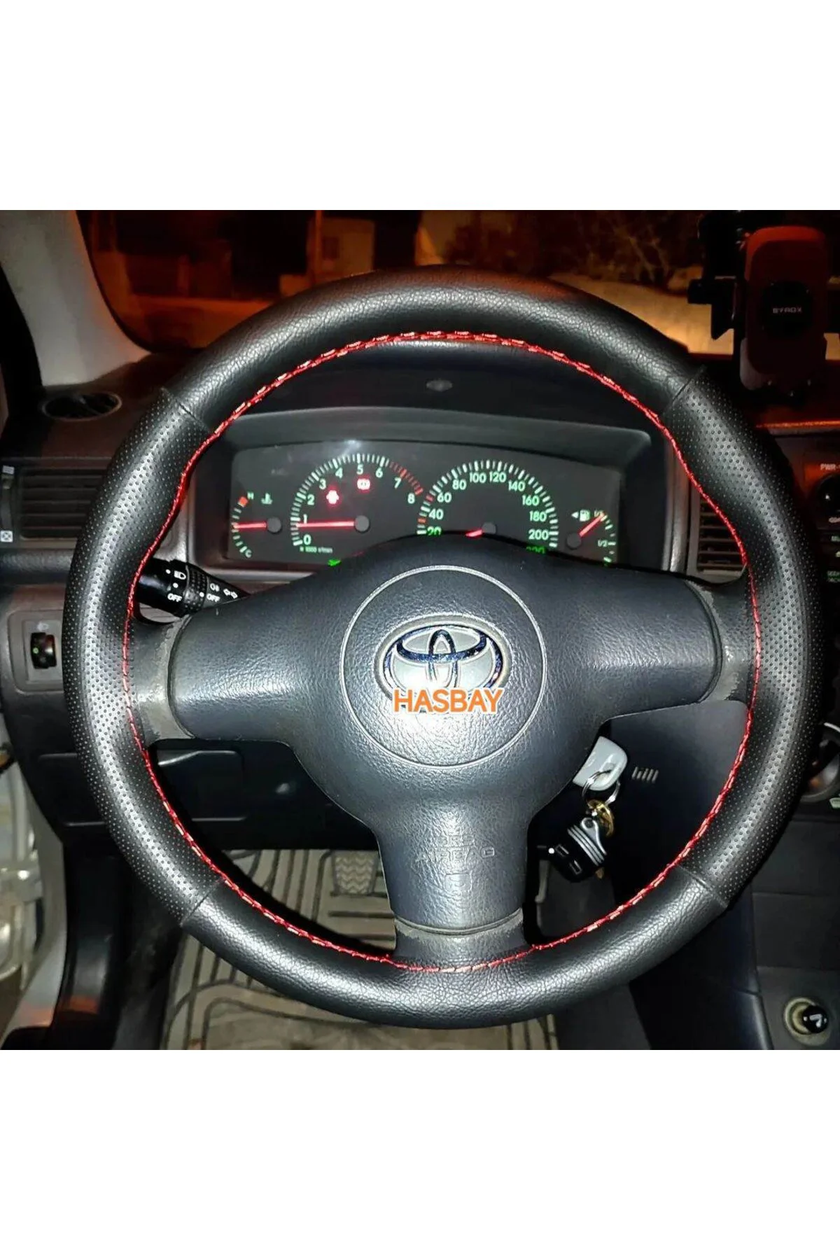 DİKİŞLİ DİREKSİYON KILIFI NOKTALI / SİYAH DERİ SİYAH DİKİŞLİ TOYOTA COROLLA 2004-2026 İÇİN DİKİŞLİ DİREKSİYON KILIFI NOKTALI / SİYAH DERİ SİYAH DİKİŞLİ TOYOTA COROLLA 2004-2026 İÇİN