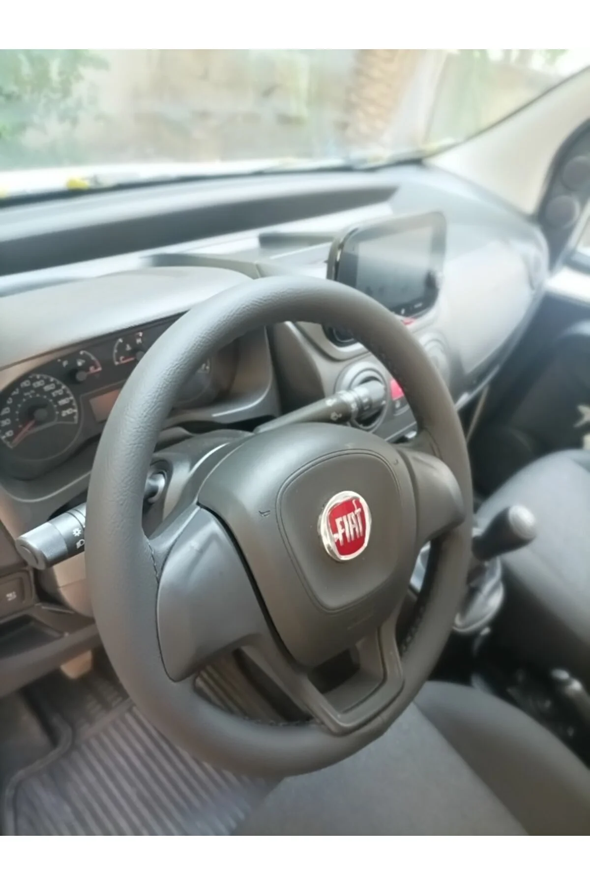 DİKİŞLİ DİREKSİYON KILIFI FIAT FİORİNO DERİ DİREKSİYON KILIFI SİYAH İP