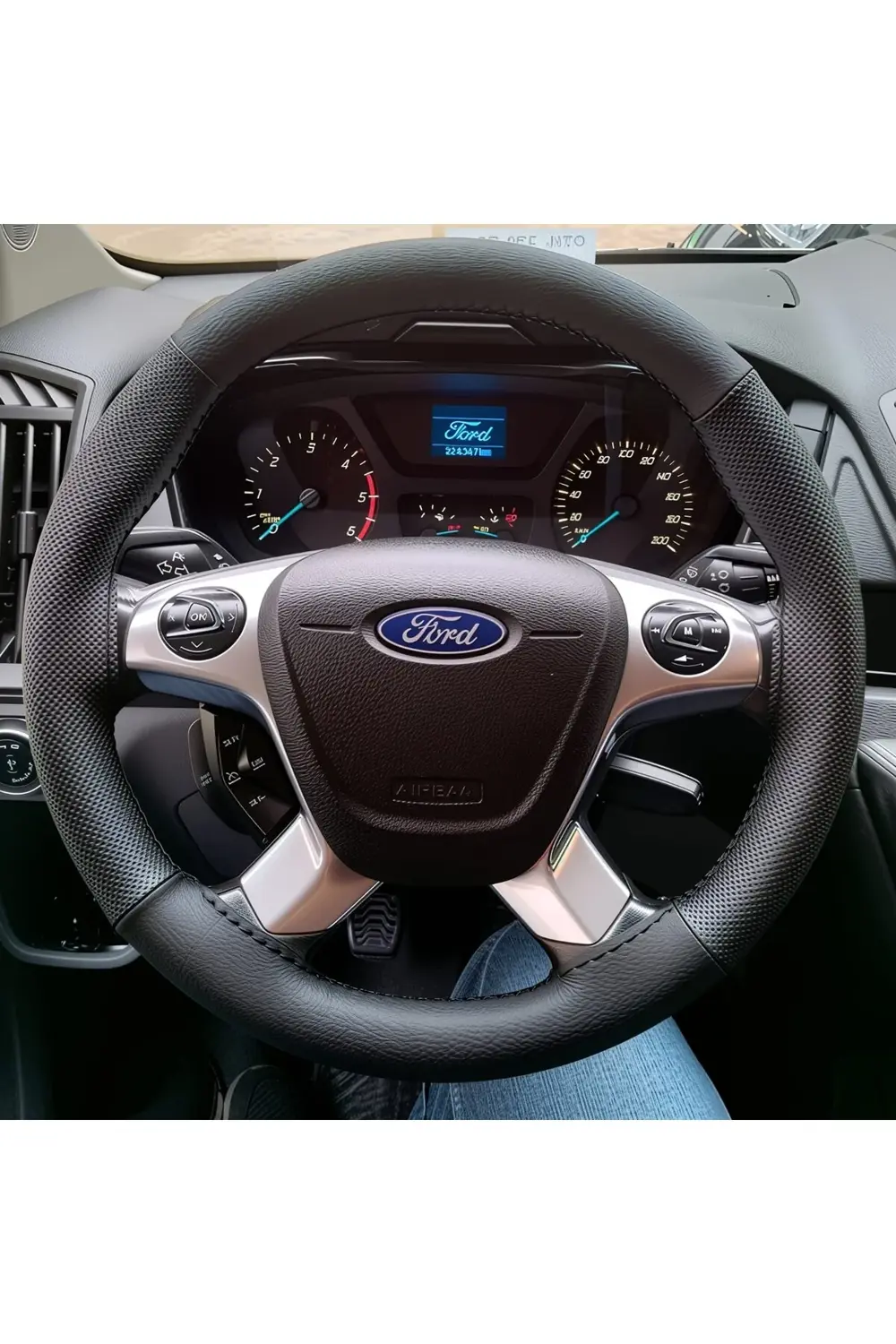 DİKİŞLİ DİREKSİYON KILIFI SİYAH DERİ NOKTALI DERİ SİYAH DİKİŞLİ F