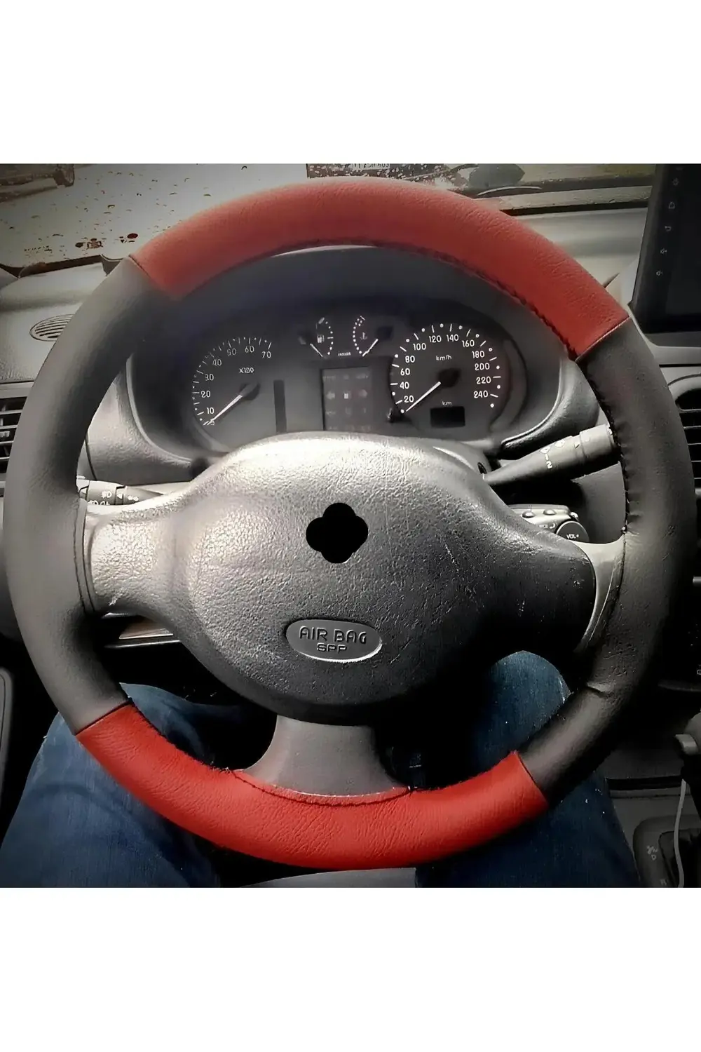 DİKİŞLİ DİREKSİYON KILIFI SİYAH / KIRMIZI DERİ SİYAH DİKİŞLİ RENA