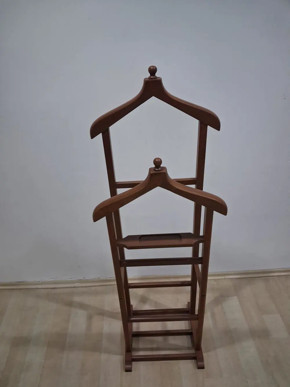 Dilsiz UŞAK 12345 ST ÇİFT TEPE Model CEVİZ Lake Askılık Ahşap Kay Dilsiz UŞAK 12345 ST ÇİFT TEPE Model CEVİZ Lake Askılık Ahşap Kay