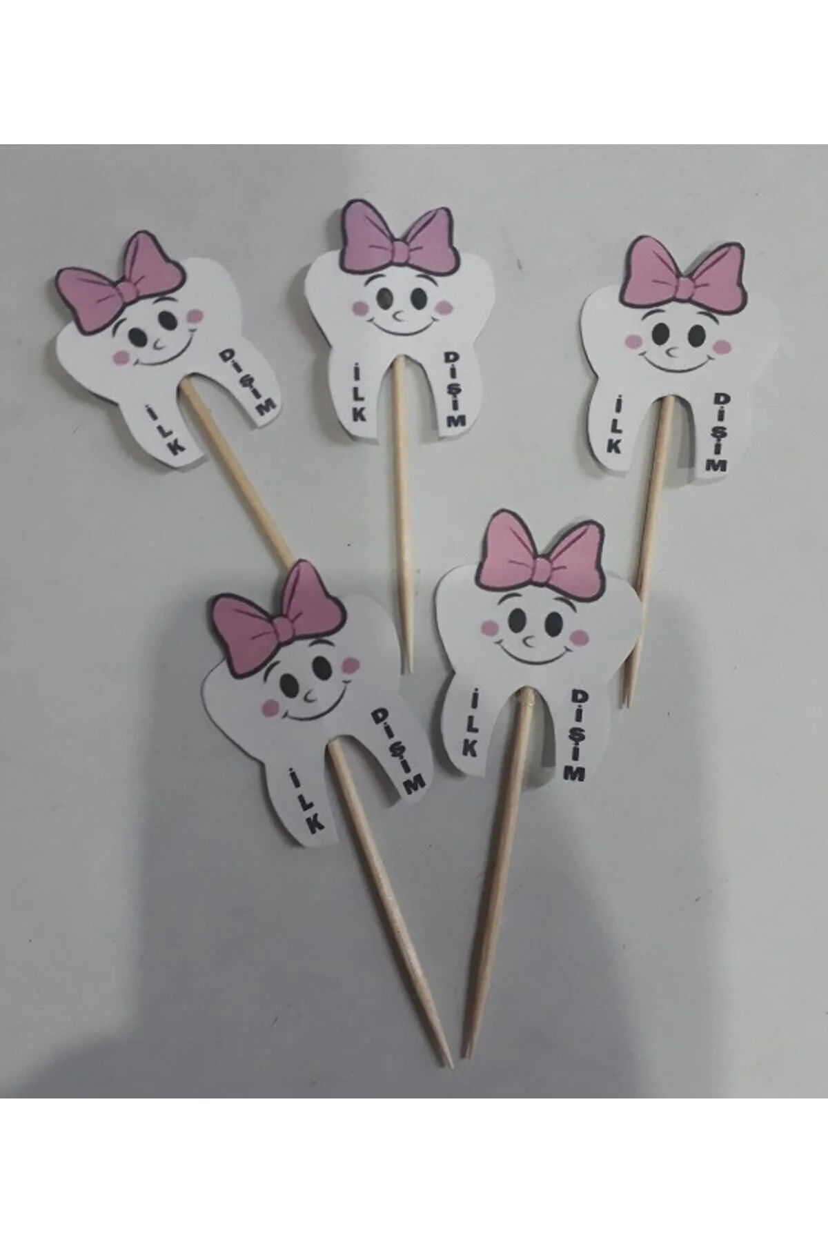 Diş Buğdayı Hediyelik Magnet Dişim Çıktı Kız 30 Lu * 15 Ad. Kürda