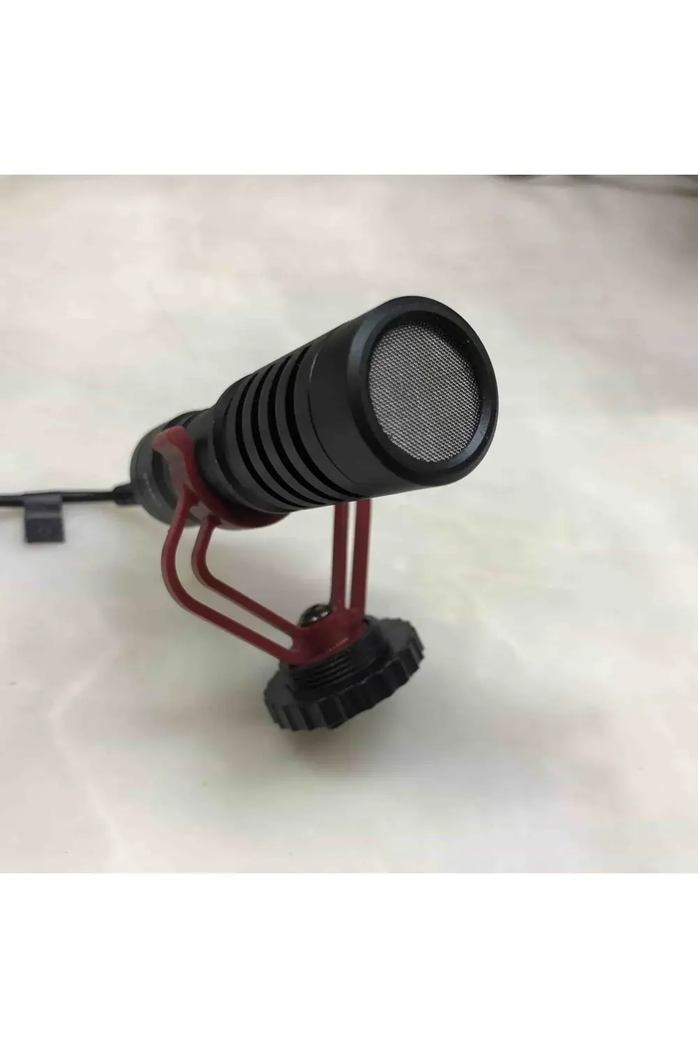 Dış Mekan Çekimleri Için Rüzgar Dirençli Özel Tüylü Mikrofon Kame