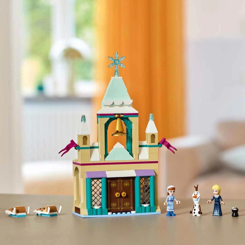 Disney Frozen Arendelle Karlar Ülkesi Şatosu 43265 Disney Frozen Arendelle Karlar Ülkesi Şatosu 43265