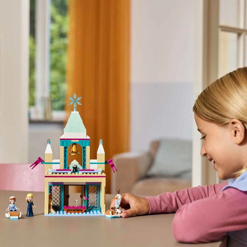 Disney Frozen Arendelle Karlar Ülkesi Şatosu 43265 Disney Frozen Arendelle Karlar Ülkesi Şatosu 43265