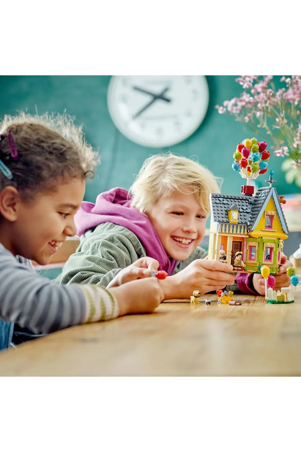 ® | Disney Yukarı Bak Evi 43217 - 9+ İnşa Edilebilir Yaratıcı Set