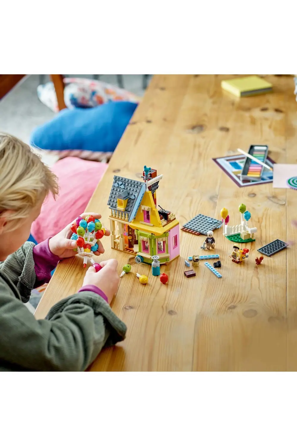 ® | Disney Yukarı Bak Evi 43217 - 9+ İnşa Edilebilir Yaratıcı Set