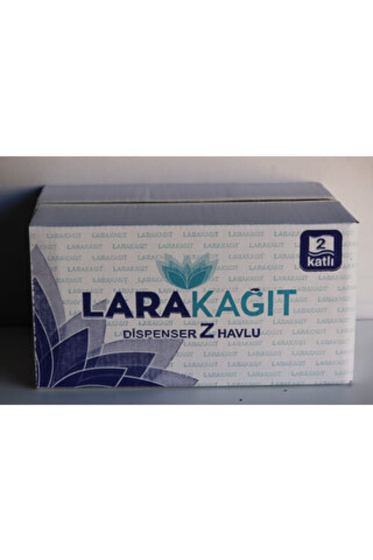 Lara Dispenser Z Havlu 200'Lü