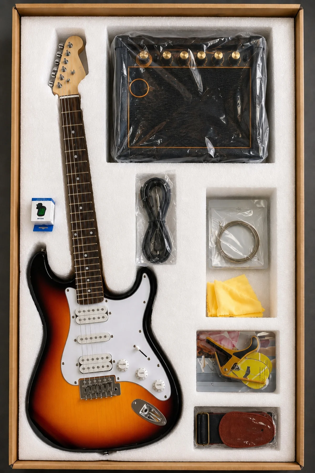 DML260 HSH Elektro Gitar Seti (Amfi, Kılıf, Kapo, Tel, Akort Cihazı, Askılık) DML260 HSH Elektro Gitar Seti (Amfi, Kılıf, Kapo, Tel, Akort Cihazı, Askılık)