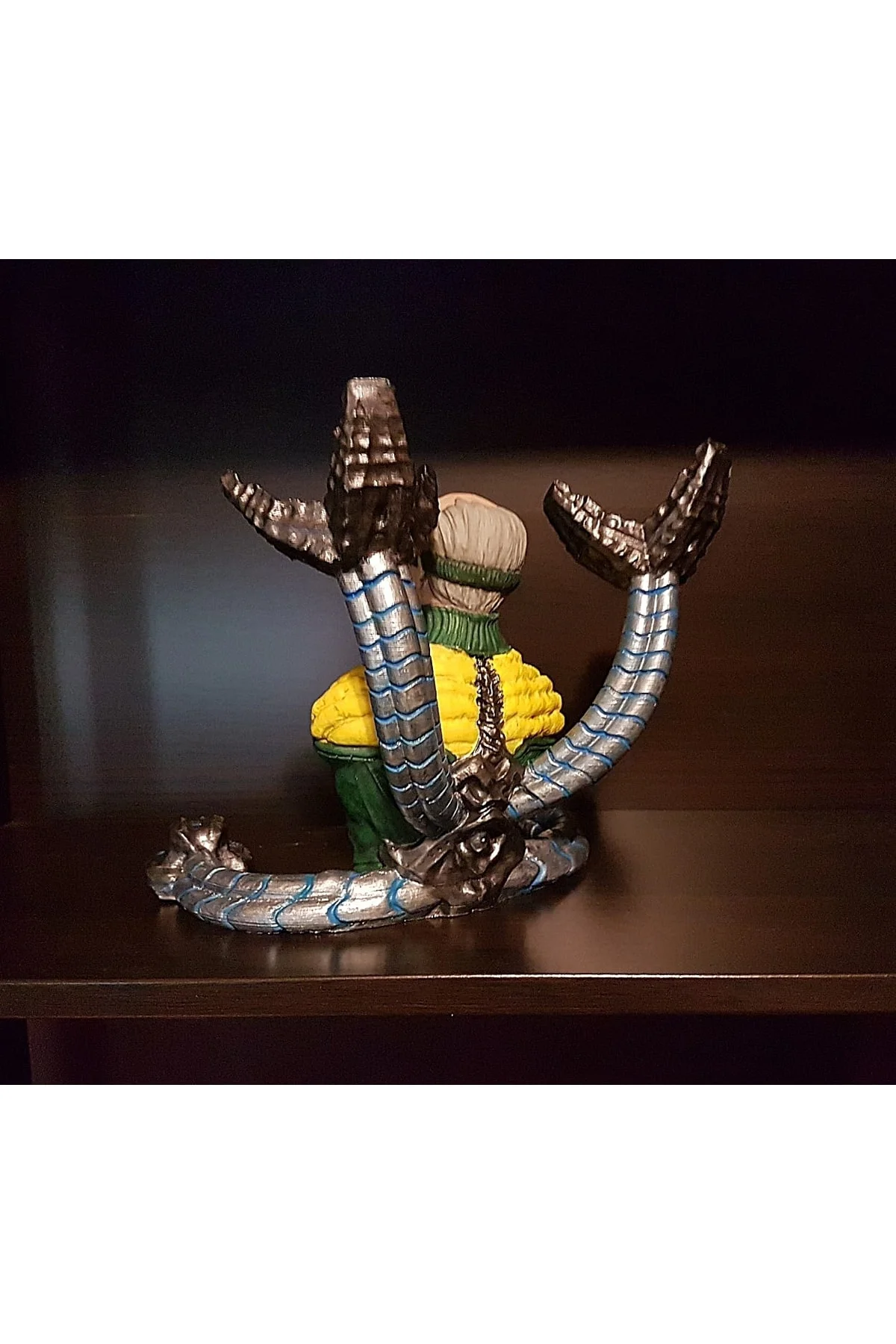 Doctor Octopus Spiderman Boyalı Büst 12 Cm