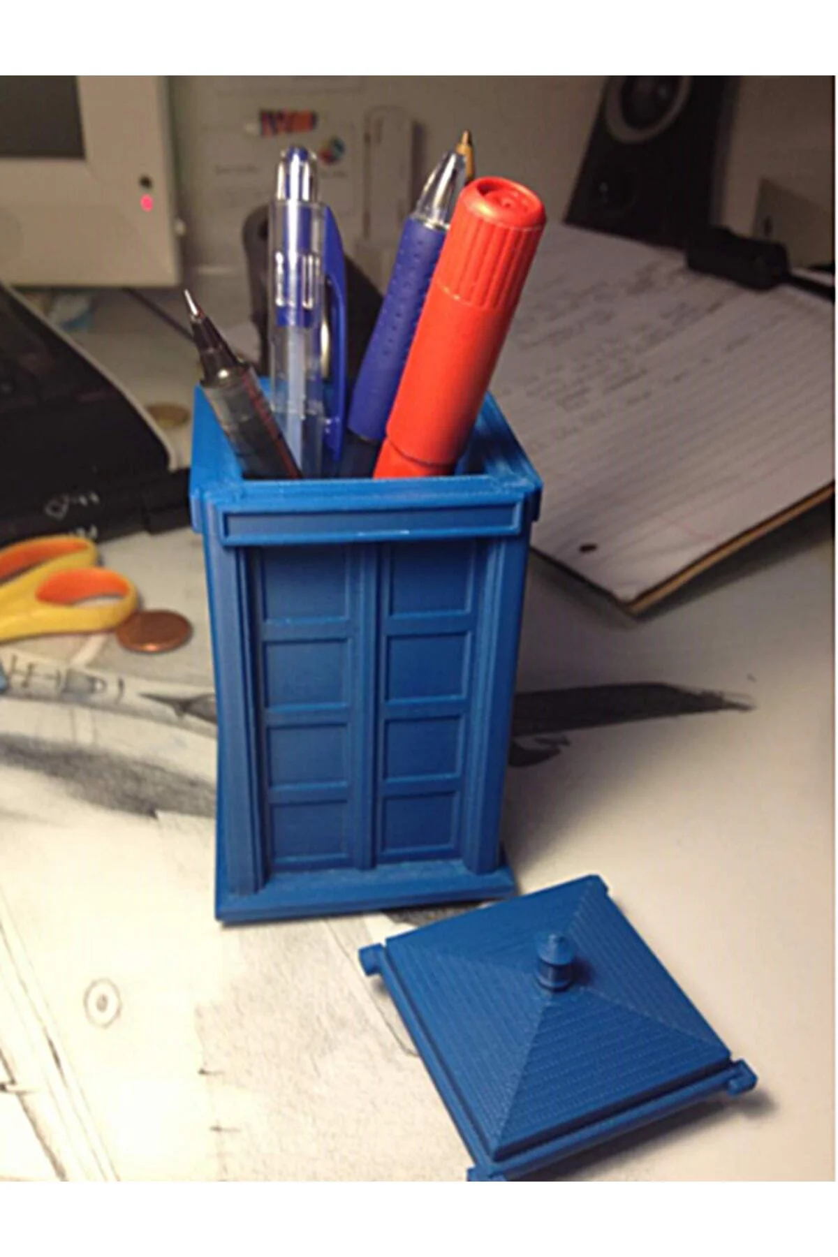 Doctor Who Telefon Kulübesi Kalemlik 10 Cm