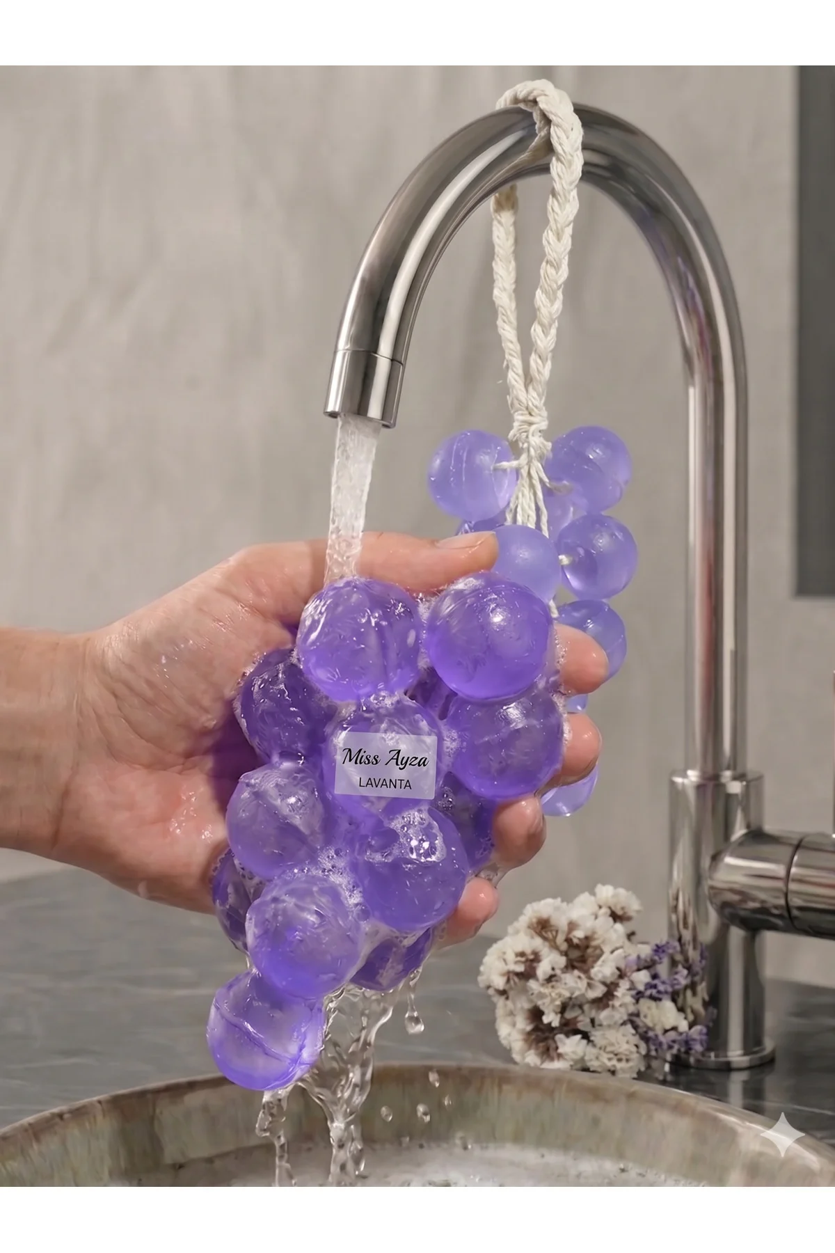 Doğal Lavanta Özlü Dekoratif Salkım Sabun - İpli Lavanta Kokulu M Doğal Lavanta Özlü Dekoratif Salkım Sabun - İpli Lavanta Kokulu M