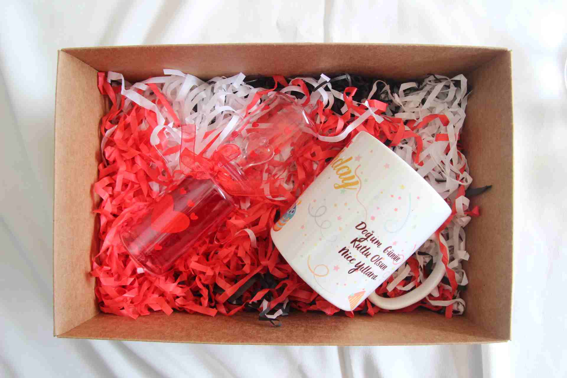 Home Doğum Günün Kutlu Olsun Kupa Bardak  Ve Aşk Ölçer Hediye Seti