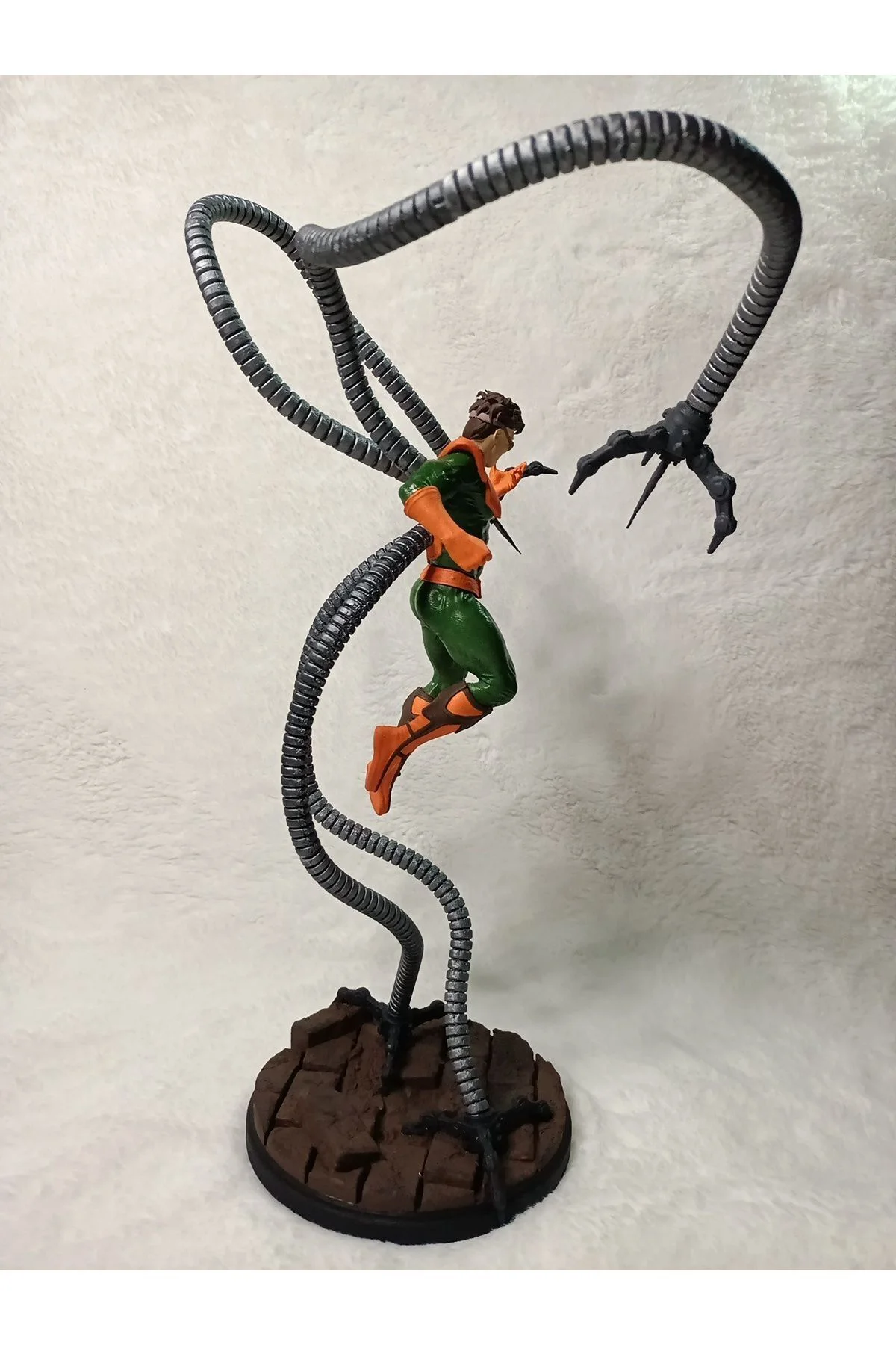 DOKTOR OCTOPUS DİORAMA/FİGÜR 50CM