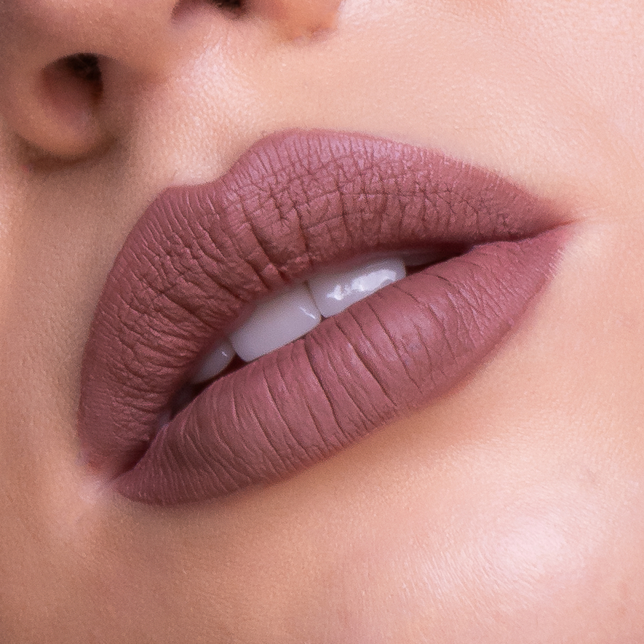 Dolgunlaştırıcı Mat Likit Ruj - 01