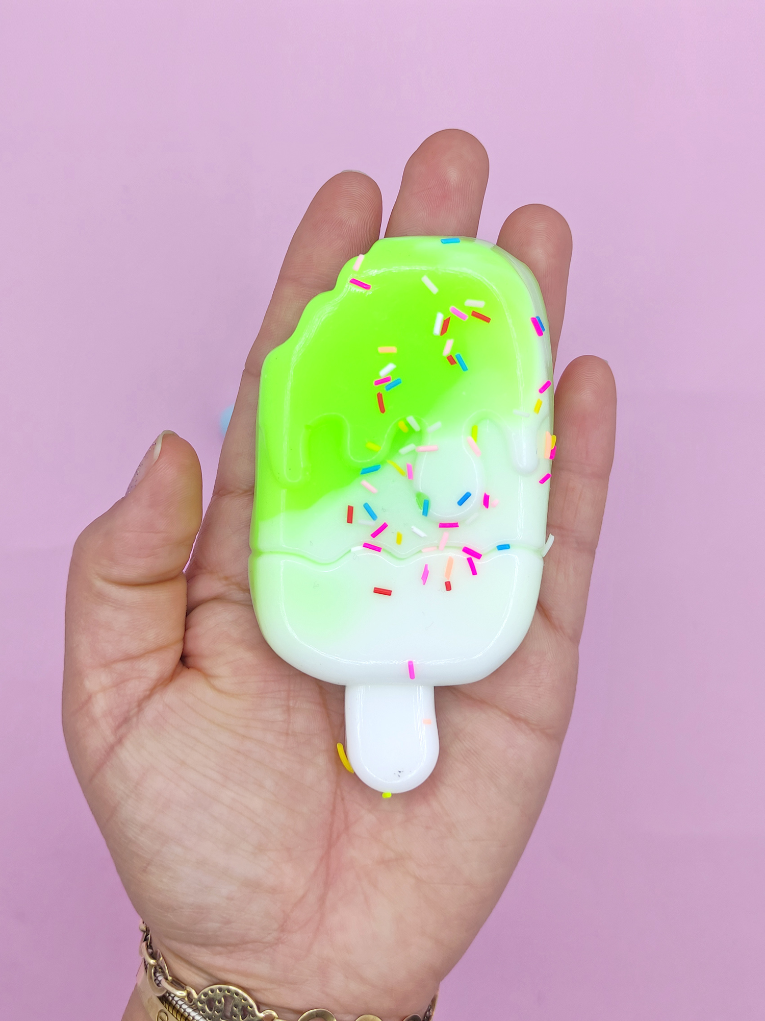 Limmy Dondurma Squishy Pullu Yumuşacik (5,5X10 Cm) Sukuşi - Yeşil
